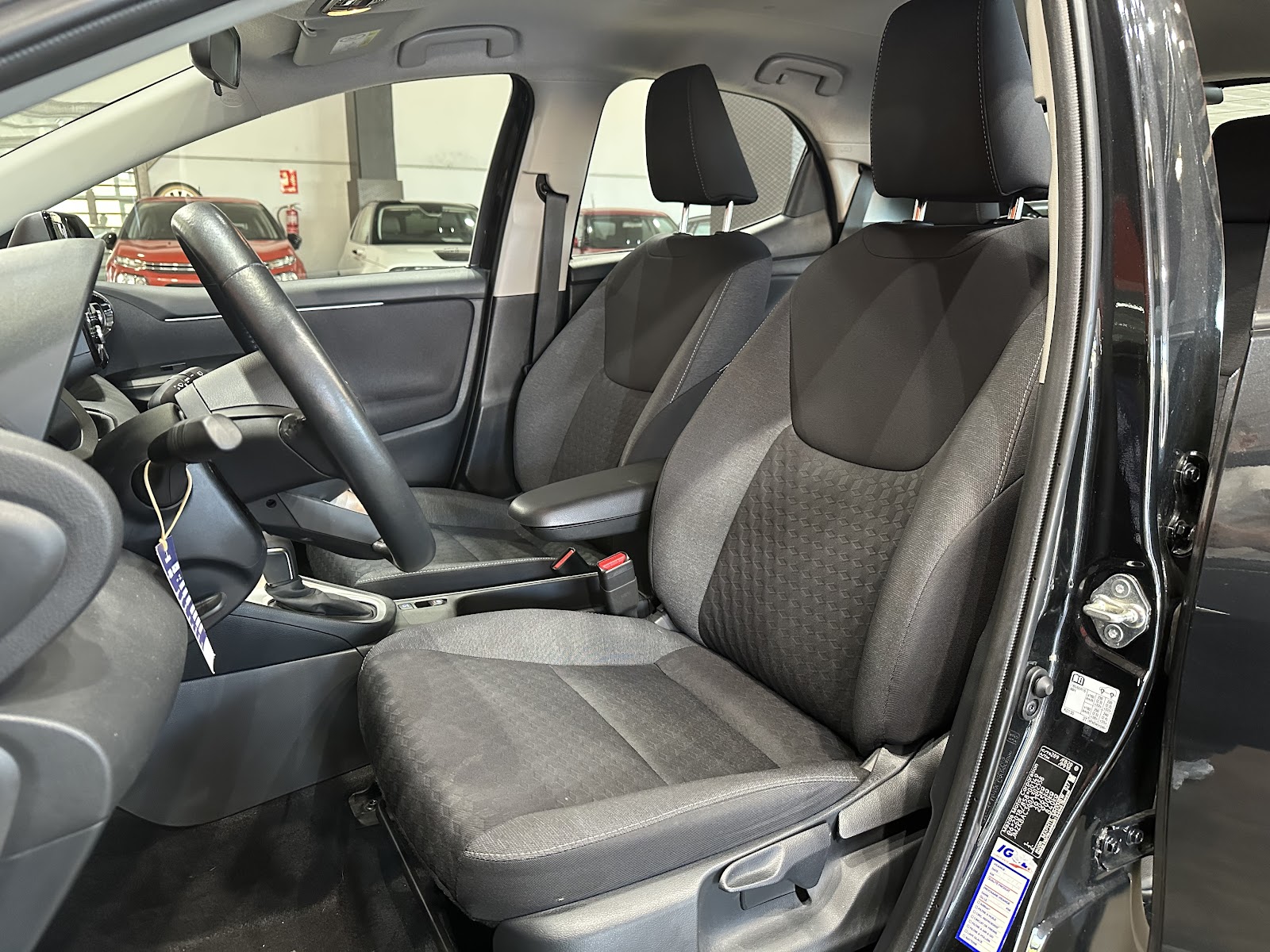 Foto 10 de MAZDA 2 2023 en venta en CSV Motor VALDEFUENTES