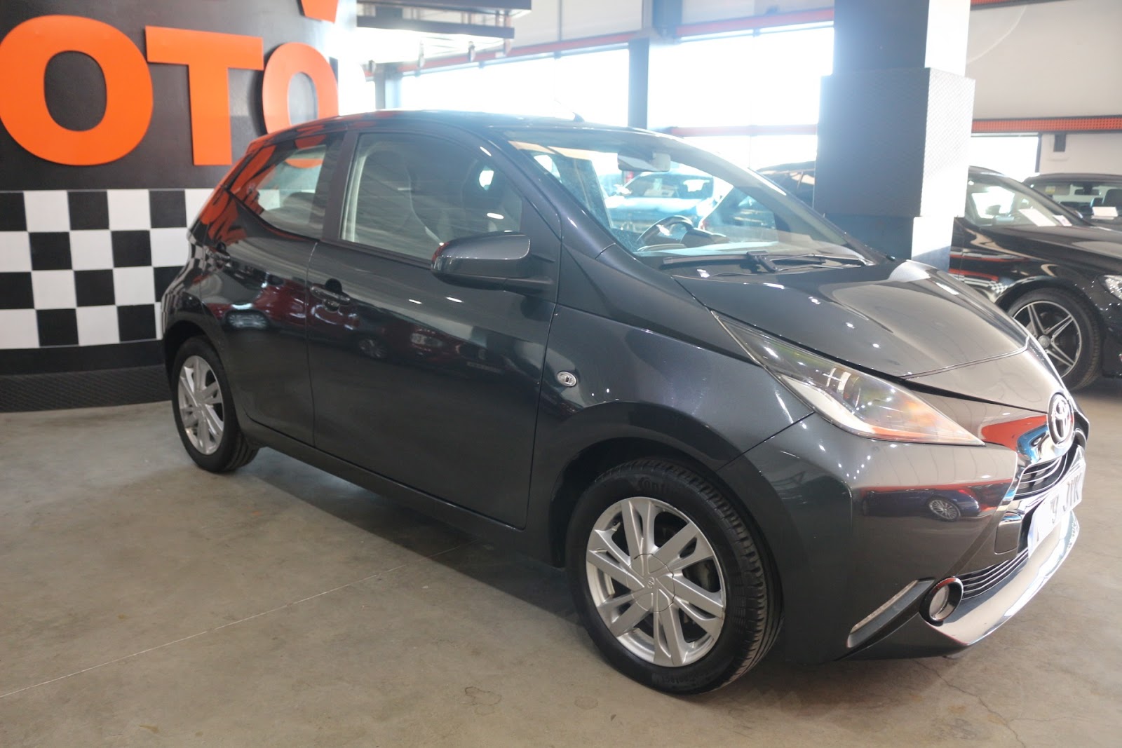 Foto 3 de TOYOTA AYGO 2017 en venta en CSV Motor VALDEFUENTES
