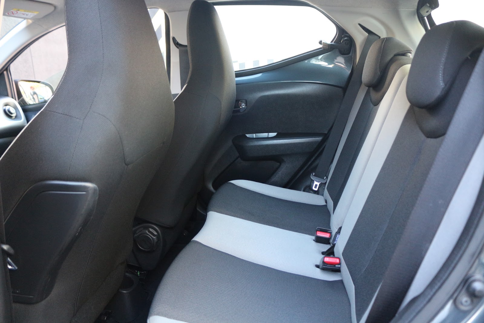 Foto 7 de TOYOTA AYGO 2017 en venta en CSV Motor VALDEFUENTES