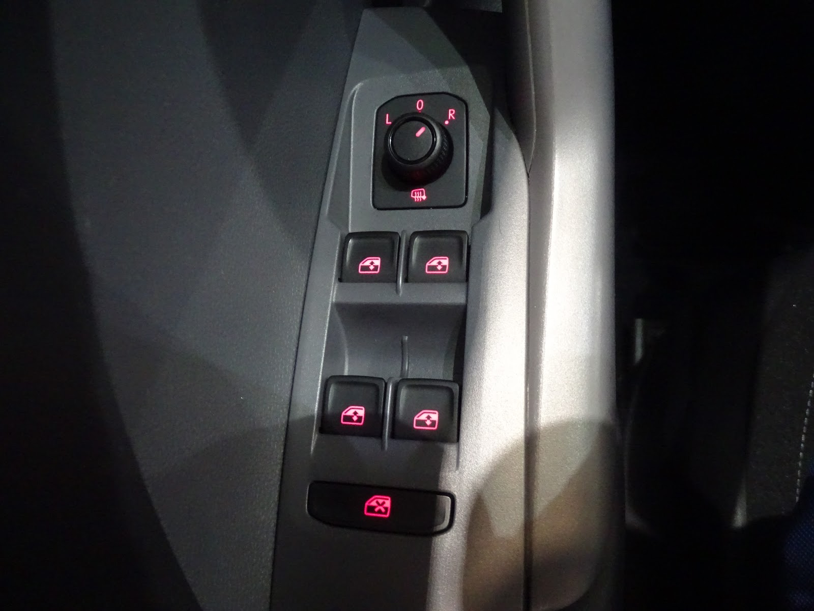 Foto 16 de VOLKSWAGEN T-CROSS 2020 en venta en CSV Motor VALDEFUENTES