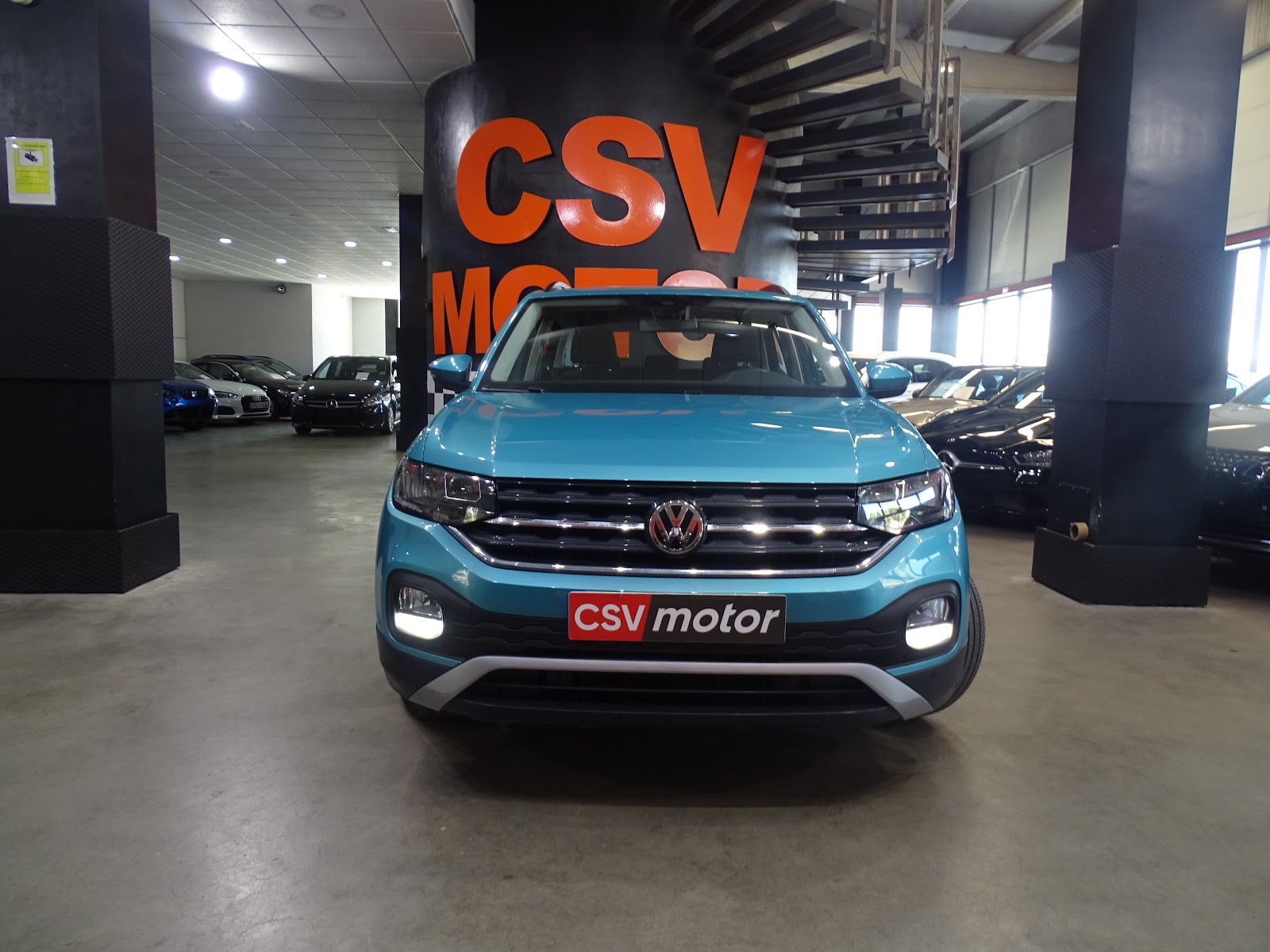 Foto 3 de VOLKSWAGEN T-CROSS 2020 en venta en CSV Motor VALDEFUENTES