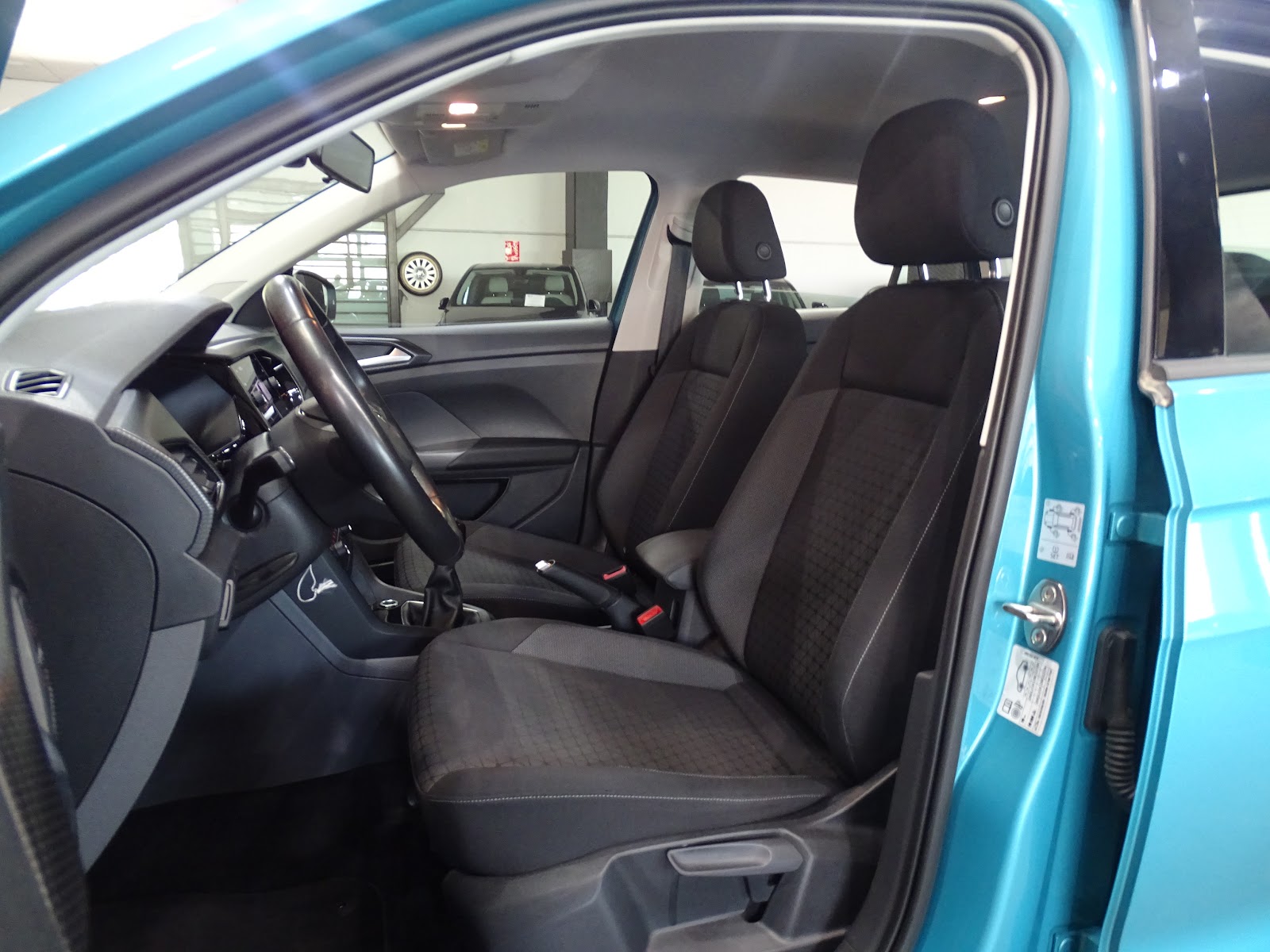 Foto 9 de VOLKSWAGEN T-CROSS 2020 en venta en CSV Motor VALDEFUENTES