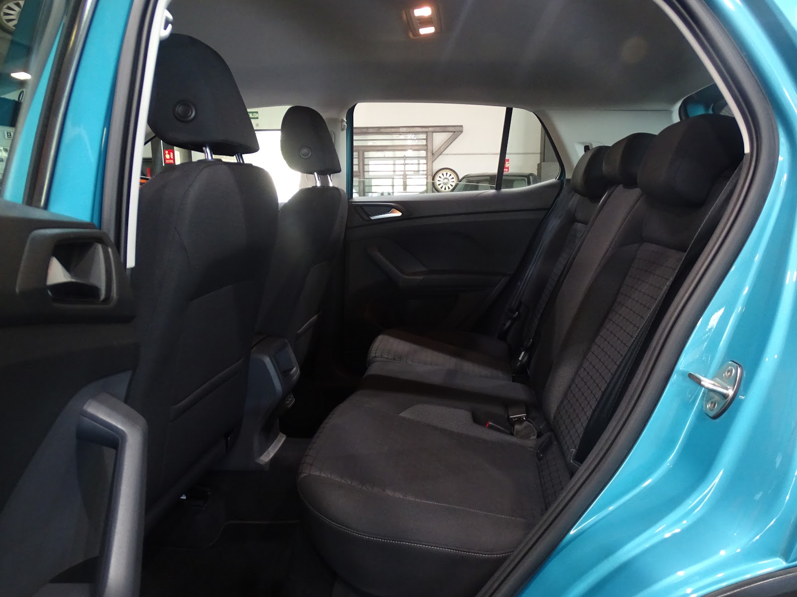 Foto 10 de VOLKSWAGEN T-CROSS 2020 en venta en CSV Motor VALDEFUENTES