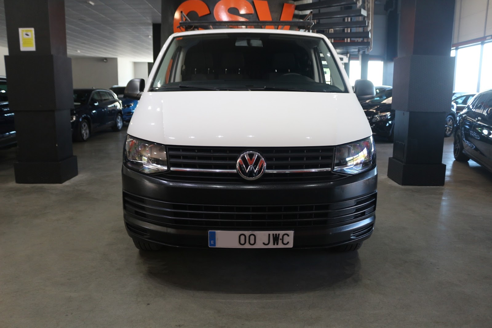 Foto 2 de VOLKSWAGEN TRANSPORTER 2017 en venta en CSV Motor VALDEFUENTES