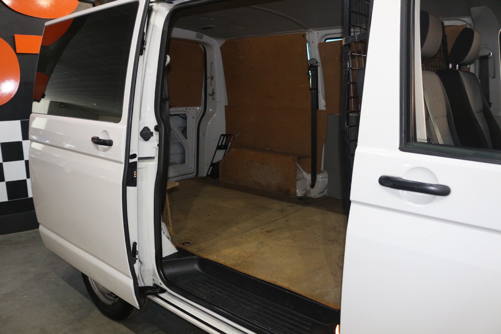 Foto 7 de VOLKSWAGEN TRANSPORTER 2017 en venta en CSV Motor VALDEFUENTES