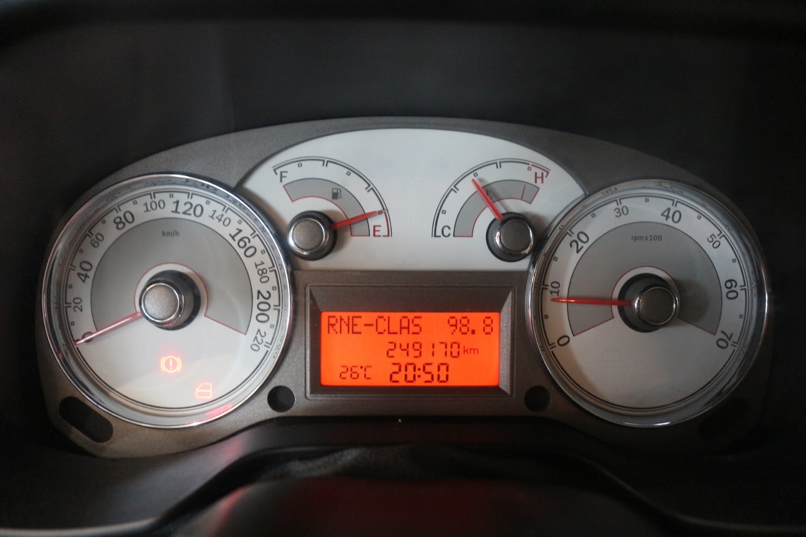 Foto 18 de FIAT LINEA 2008 en venta en CSV Motor VALDEFUENTES
