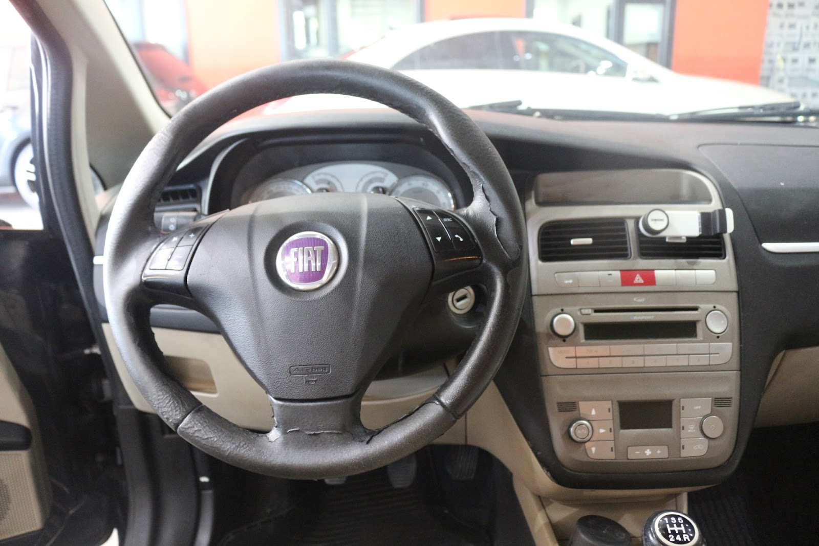 Foto 9 de FIAT LINEA 2008 en venta en CSV Motor VALDEFUENTES