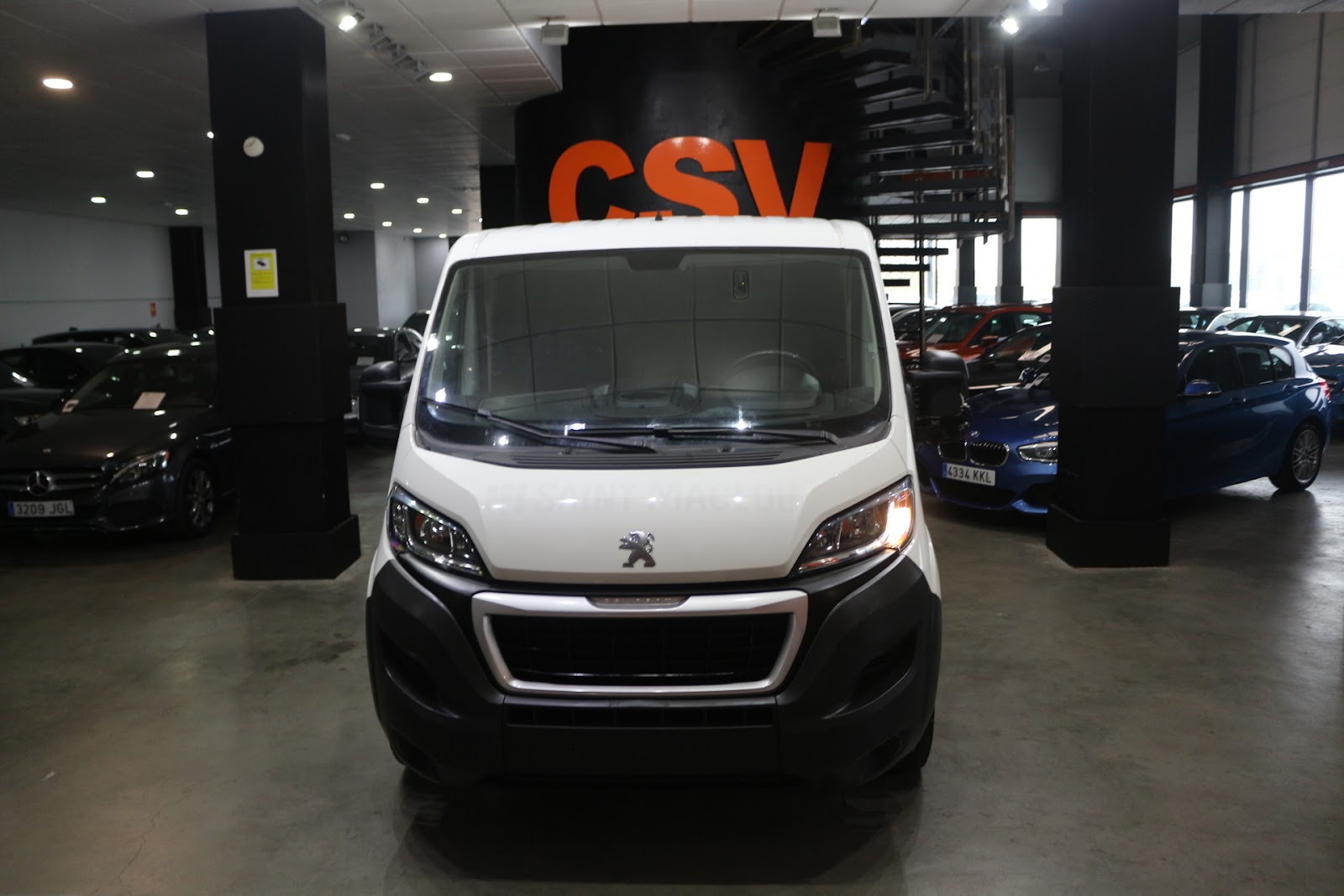 Foto 2 de PEUGEOT BOXER 2016 en venta en CSV Motor VALDEFUENTES
