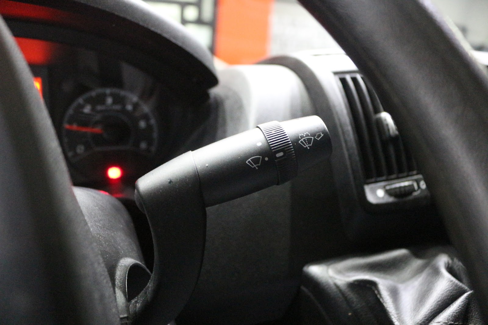 Foto 9 de PEUGEOT BOXER 2016 en venta en CSV Motor VALDEFUENTES