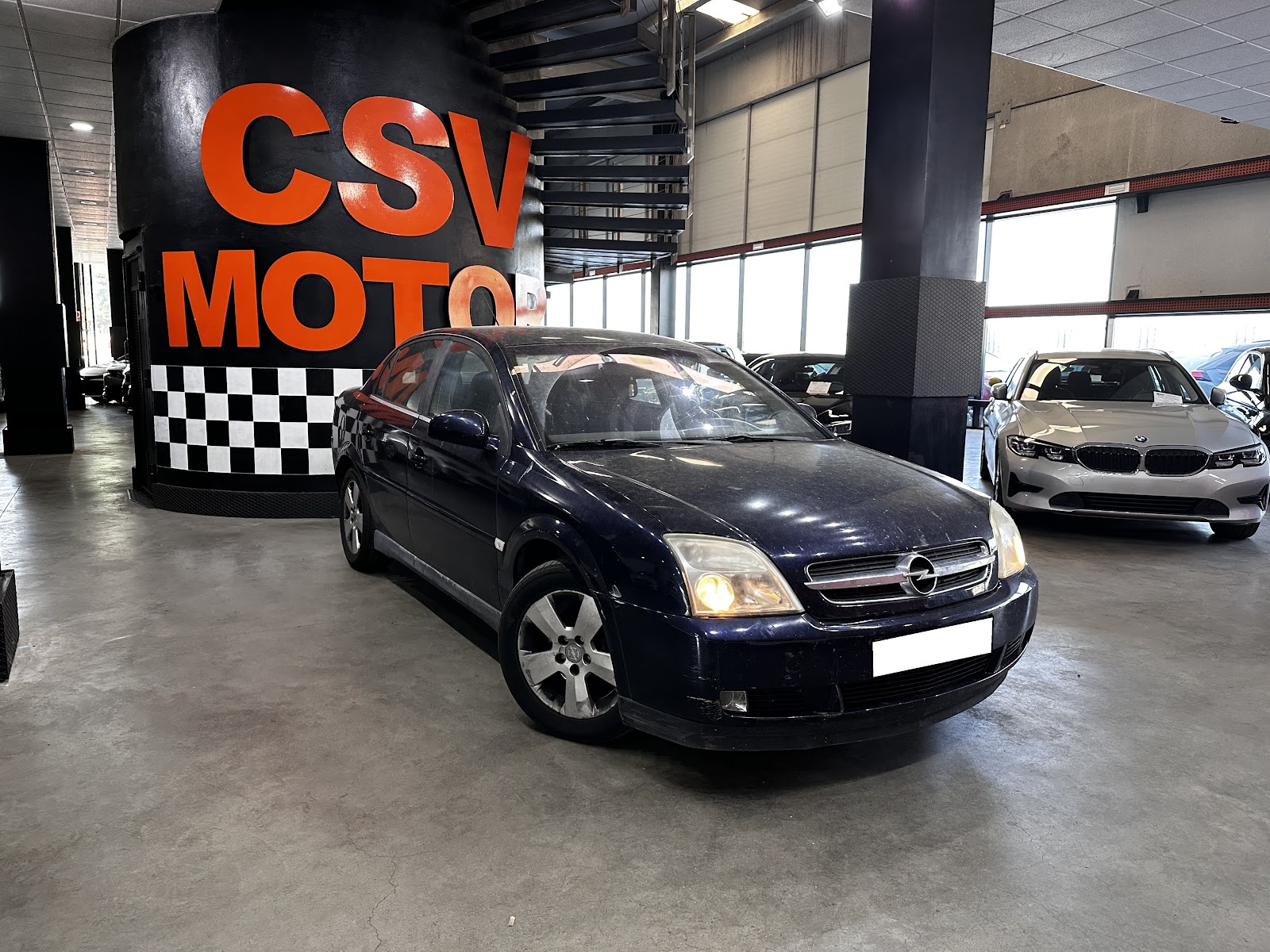Foto 4 de OPEL VECTRA 2003 en venta en CSV Motor VALDEFUENTES