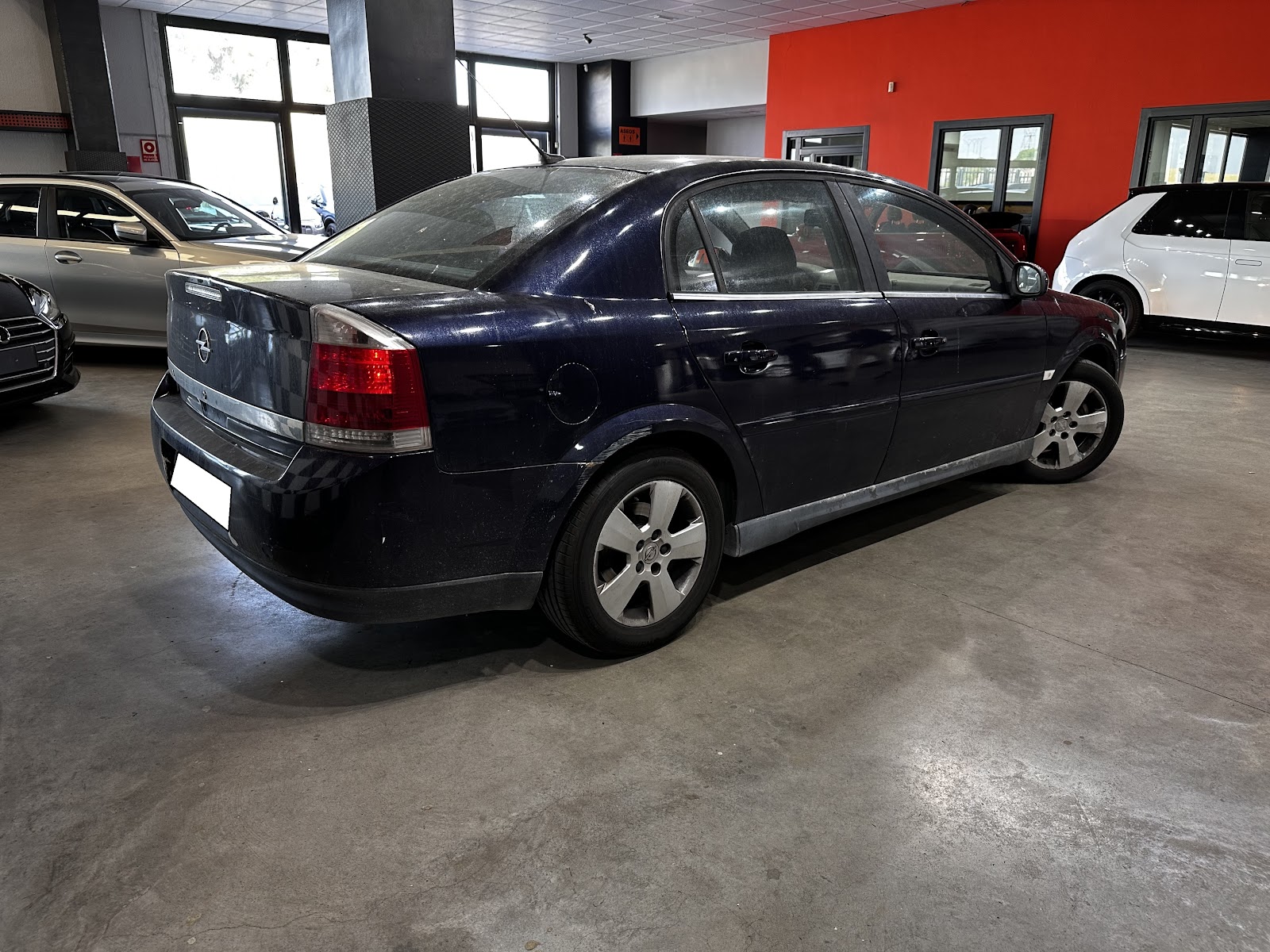 Foto 6 de OPEL VECTRA 2003 en venta en CSV Motor VALDEFUENTES