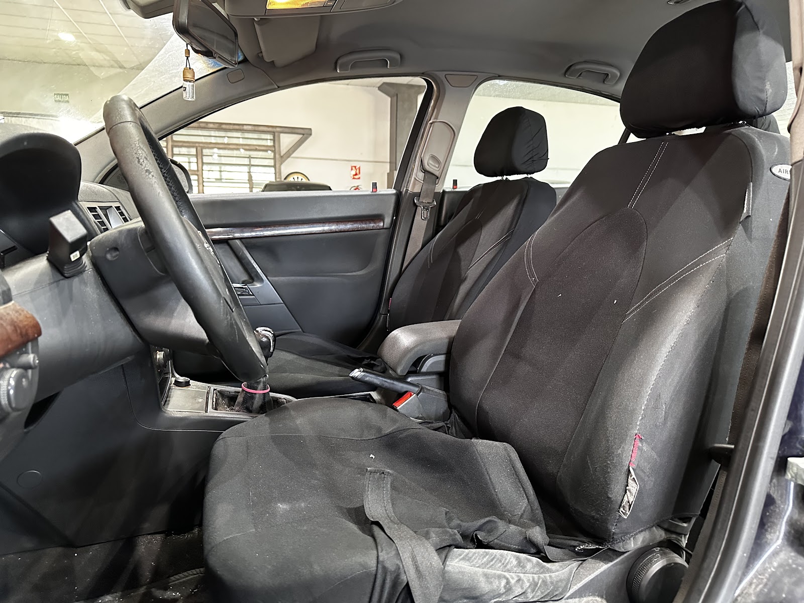 Foto 8 de OPEL VECTRA 2003 en venta en CSV Motor VALDEFUENTES