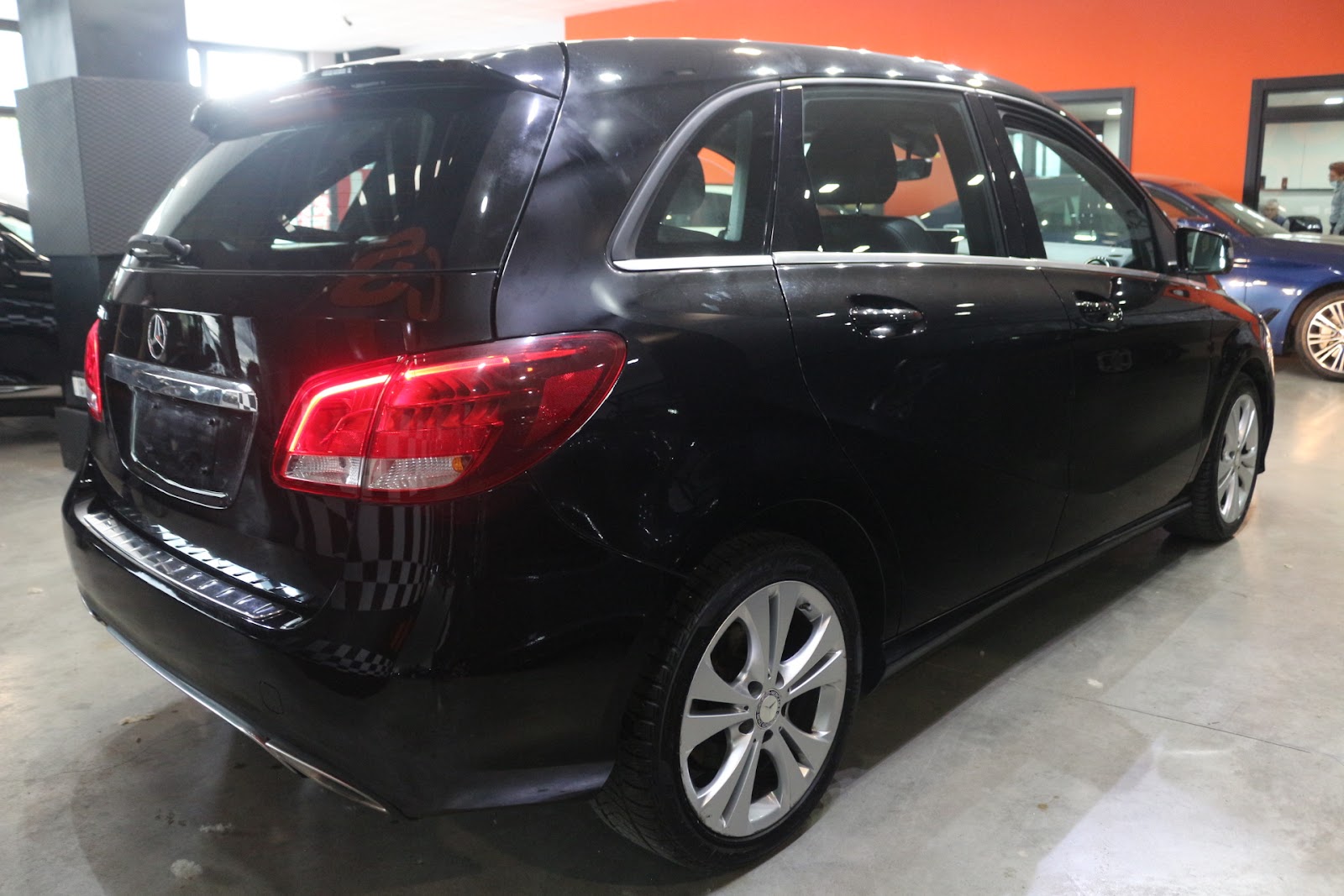 Foto 4 de MERCEDES CLASE B 2016 en venta en CSV Motor VALDEFUENTES