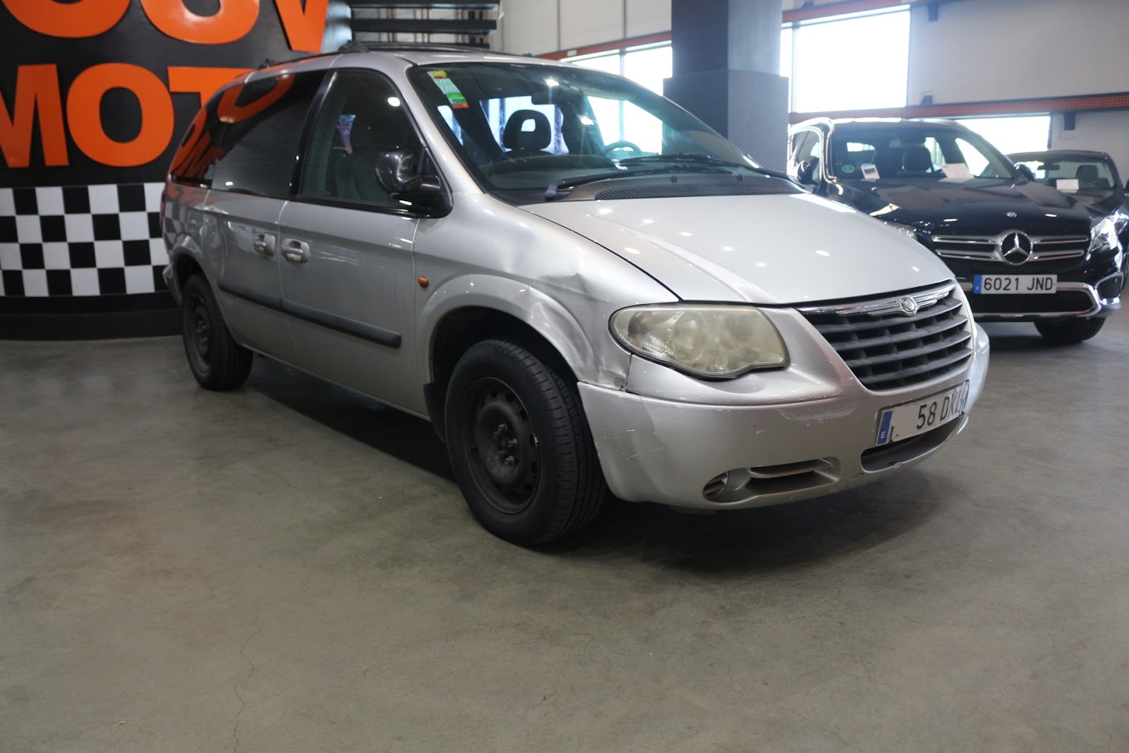 Foto 3 de CHRYSLER VOYAGER 2010 en venta en CSV Motor VALDEFUENTES