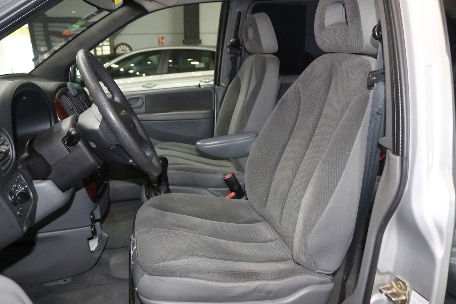 Foto 6 de CHRYSLER VOYAGER 2010 en venta en CSV Motor VALDEFUENTES