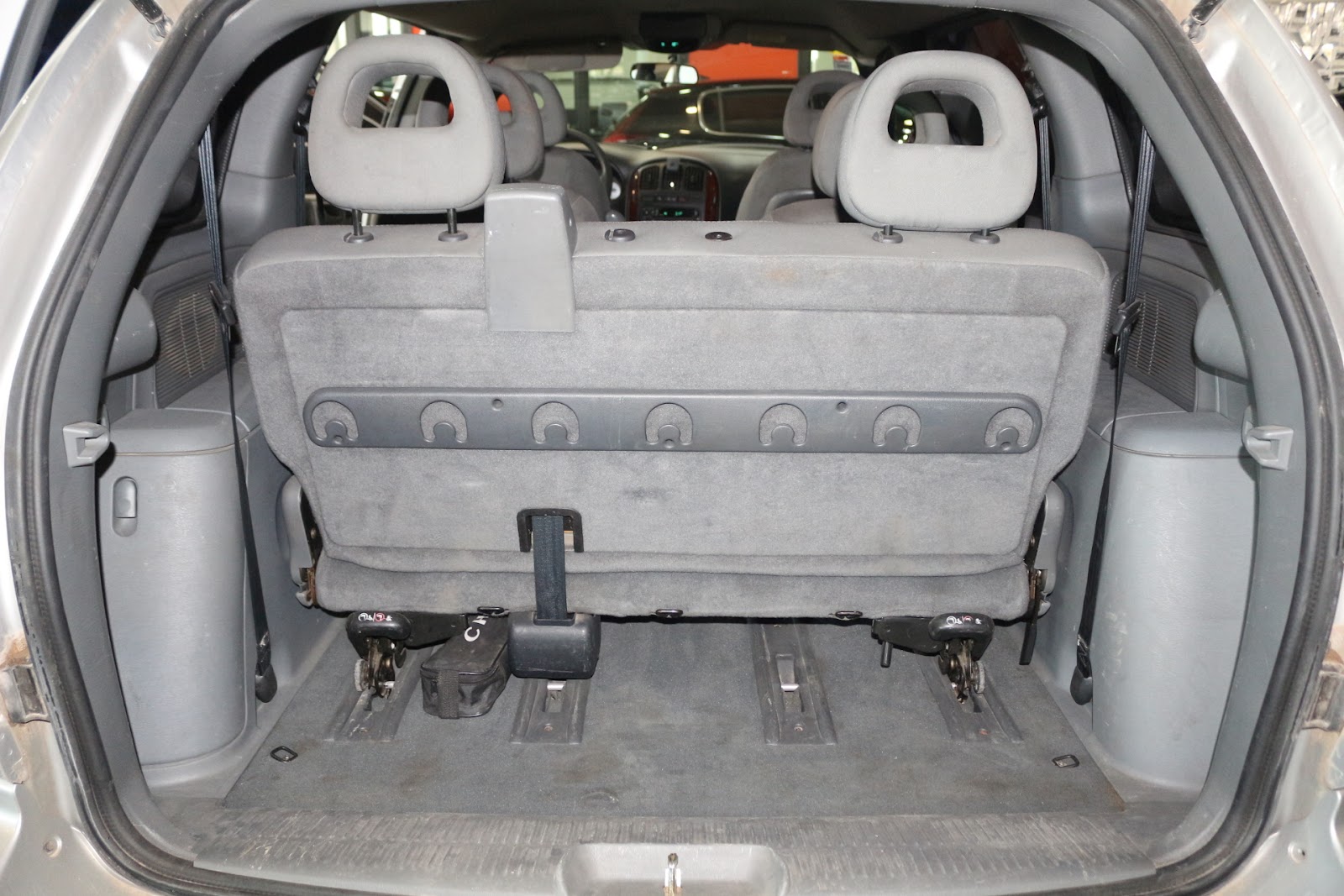 Foto 9 de CHRYSLER VOYAGER 2010 en venta en CSV Motor VALDEFUENTES