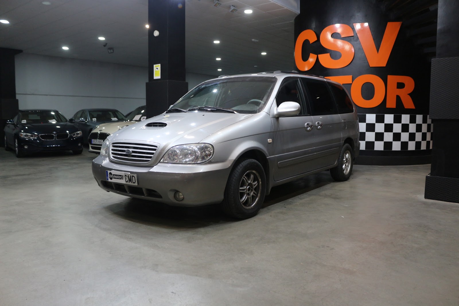 Foto 2 de KIA Carnival 2003 en venta en CSV Motor VALDEFUENTES