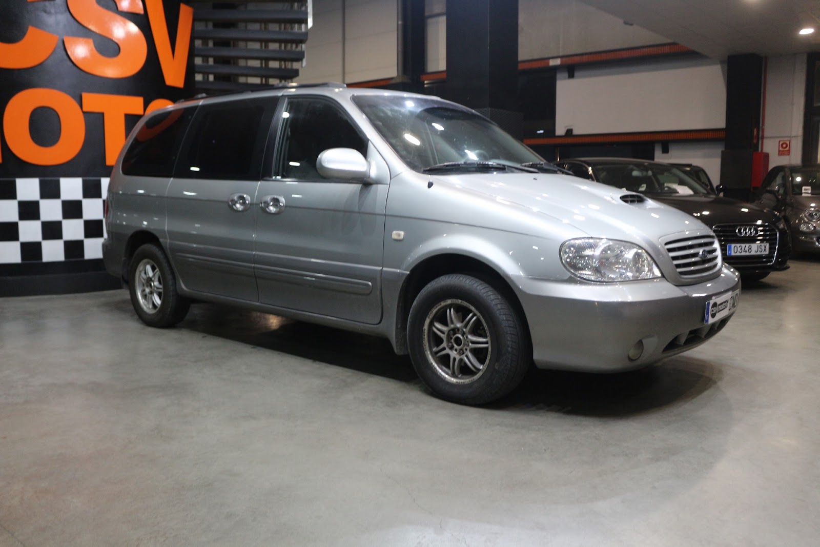 Foto 3 de KIA CARNIVAL 2003 en venta en CSV Motor VALDEFUENTES