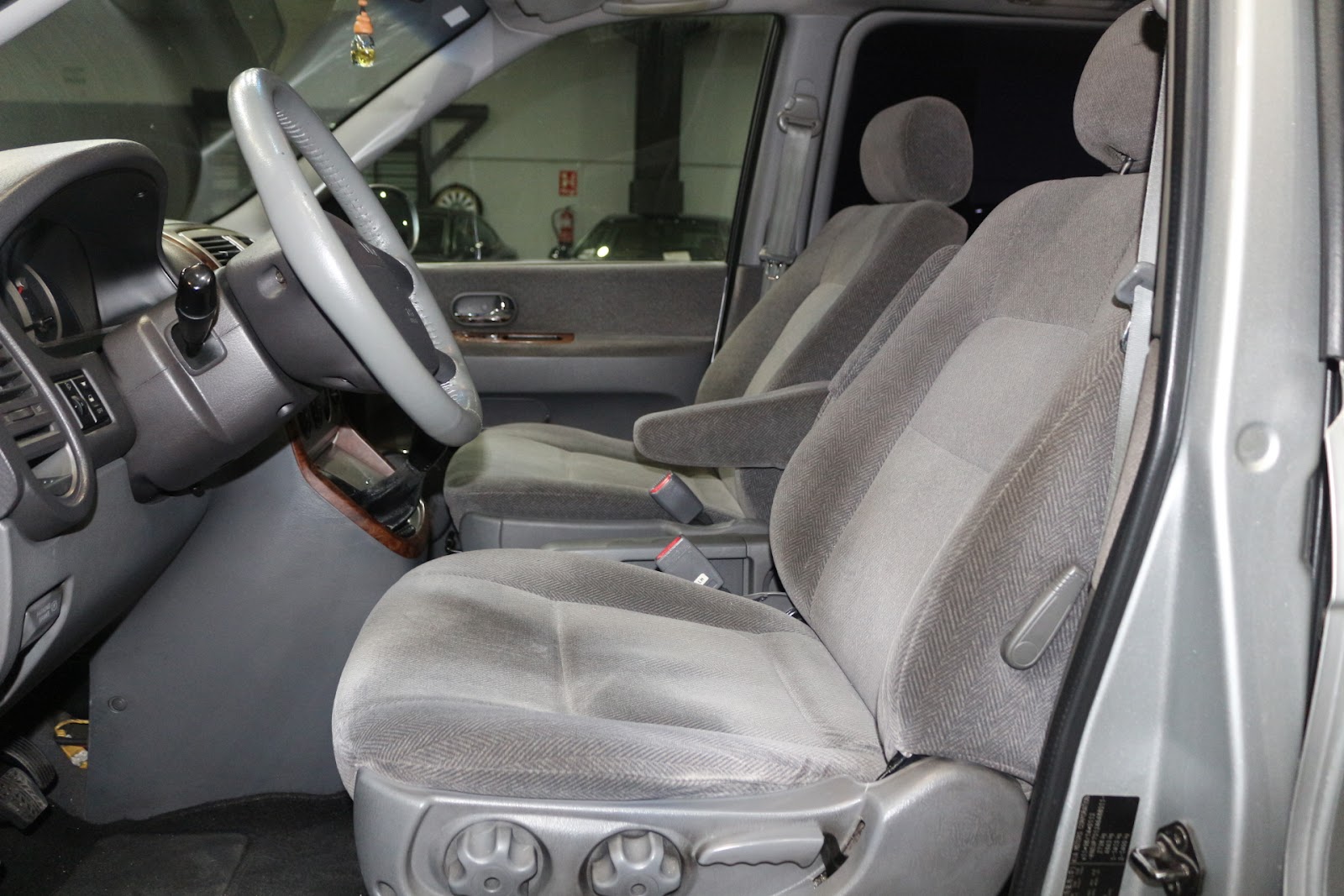 Foto 6 de KIA CARNIVAL 2003 en venta en CSV Motor VALDEFUENTES