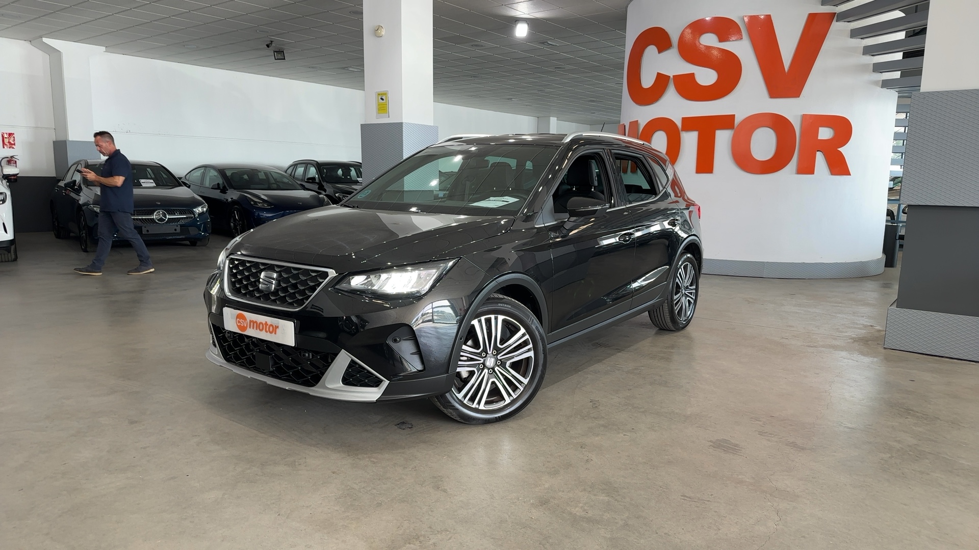 Foto 7 de SEAT Arona 2025 en venta en CSV Motor VALDEFUENTES · color Negro Midnight (Metalizado)