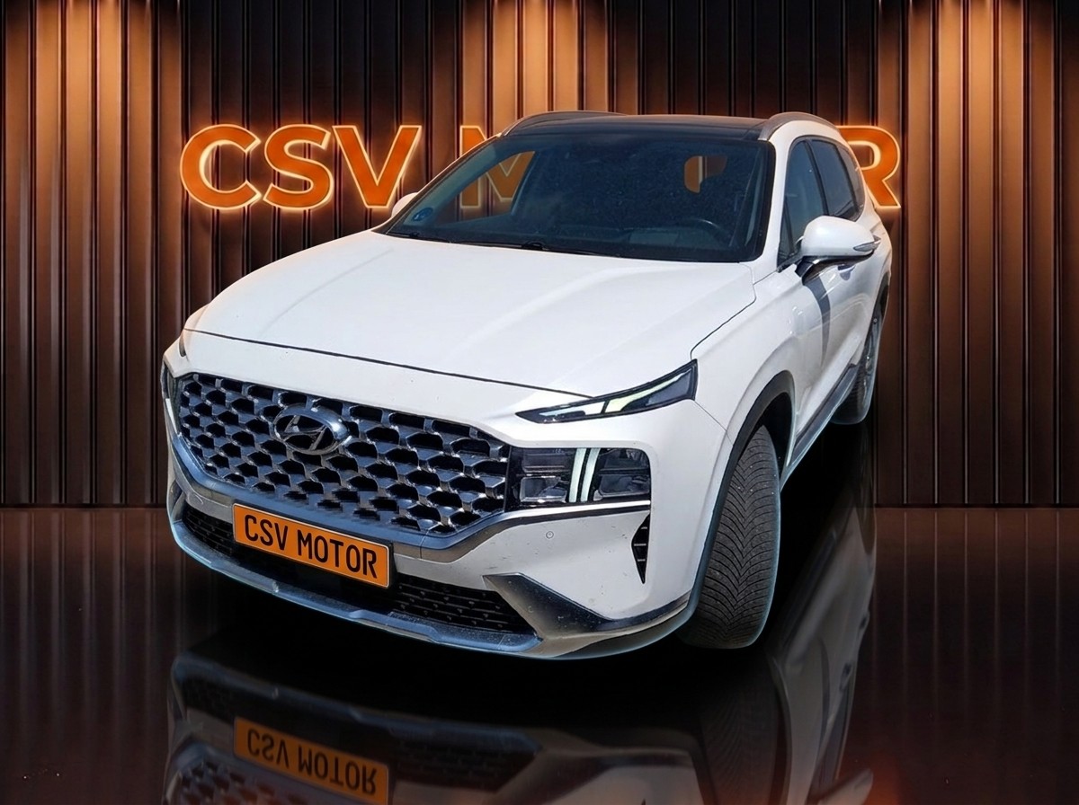 Foto 2 de Hyundai Santa Fe 2022 en venta en CSV Motor VALDEFUENTES · color Blanco (Techo Negro)