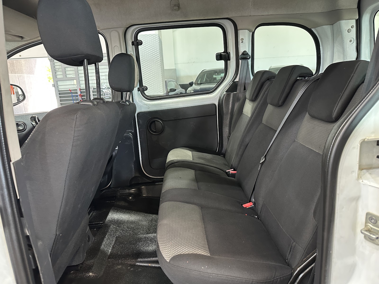 Foto 8 de RENAULT KANGOO 2019 en venta en CSV Motor VALENCIA