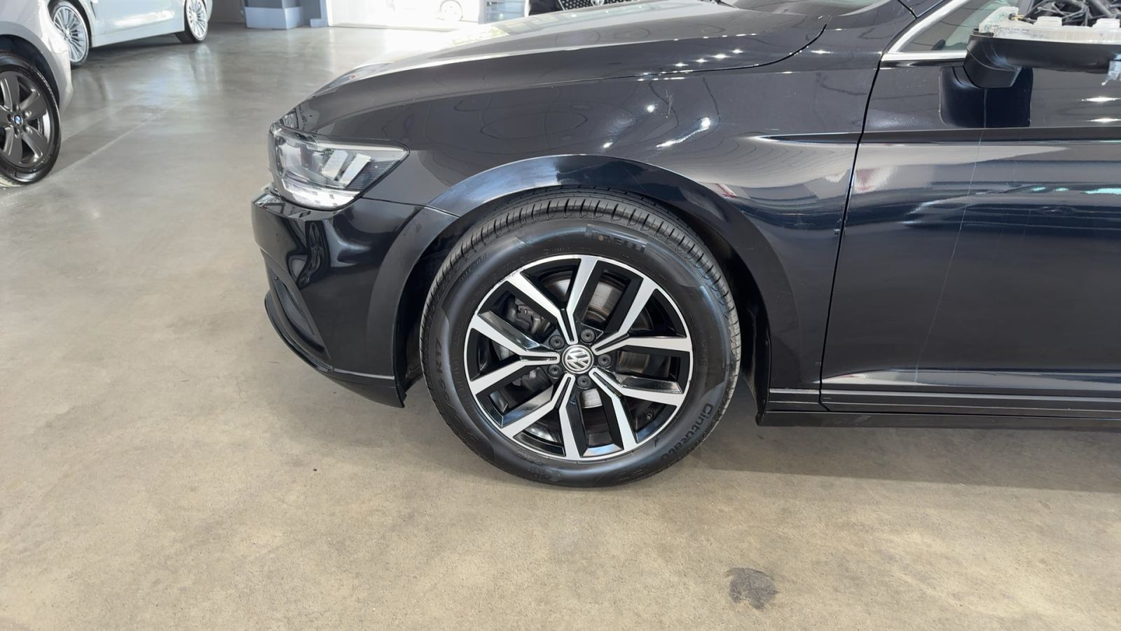 VOLKSWAGEN PASSAT — llantas y neumáticos | CSV Motor VALDEFUENTES
