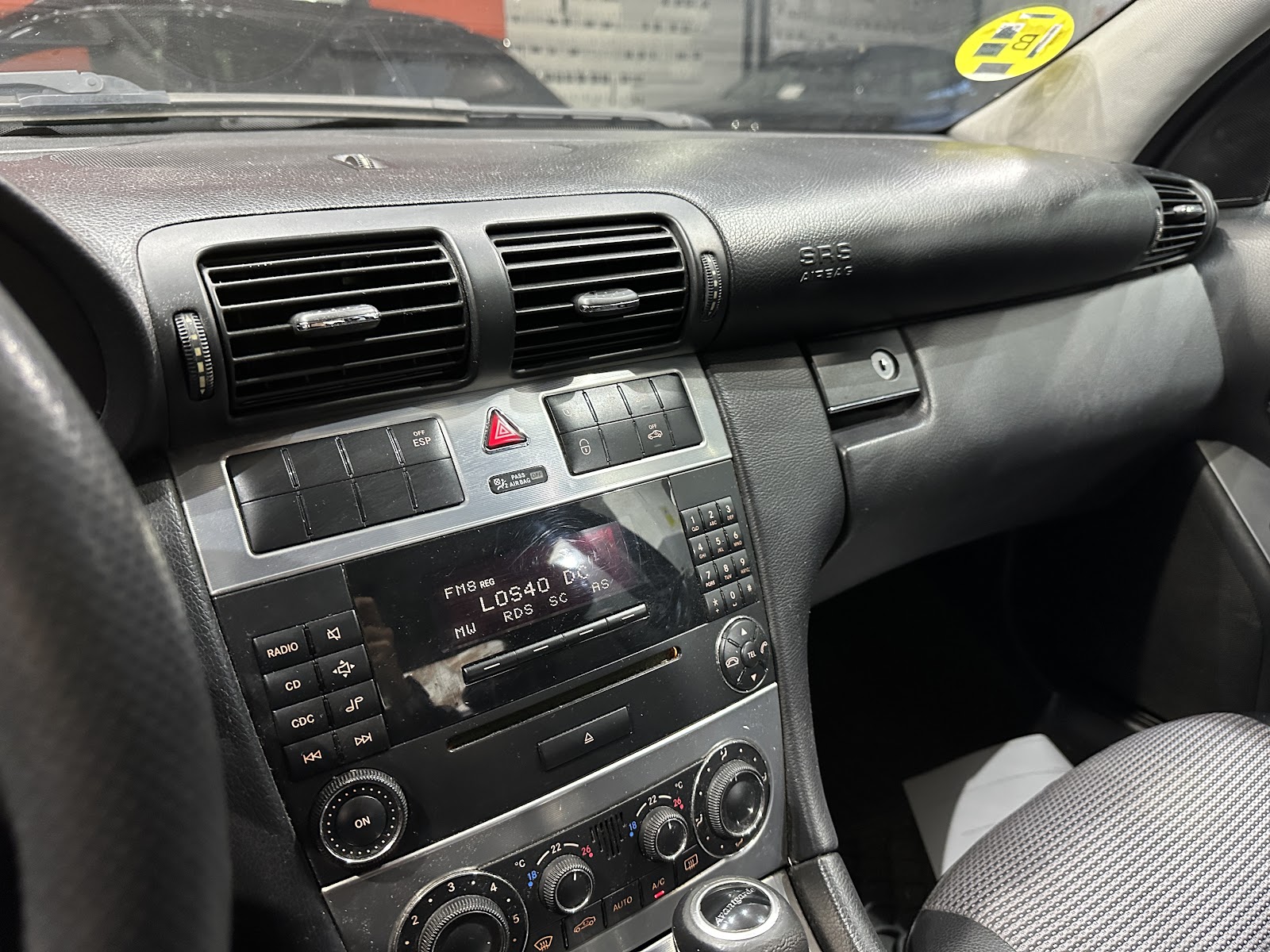 Foto 15 de MERCEDES-BENZ CLASE C 2006 en venta en CSV Motor VALDEFUENTES