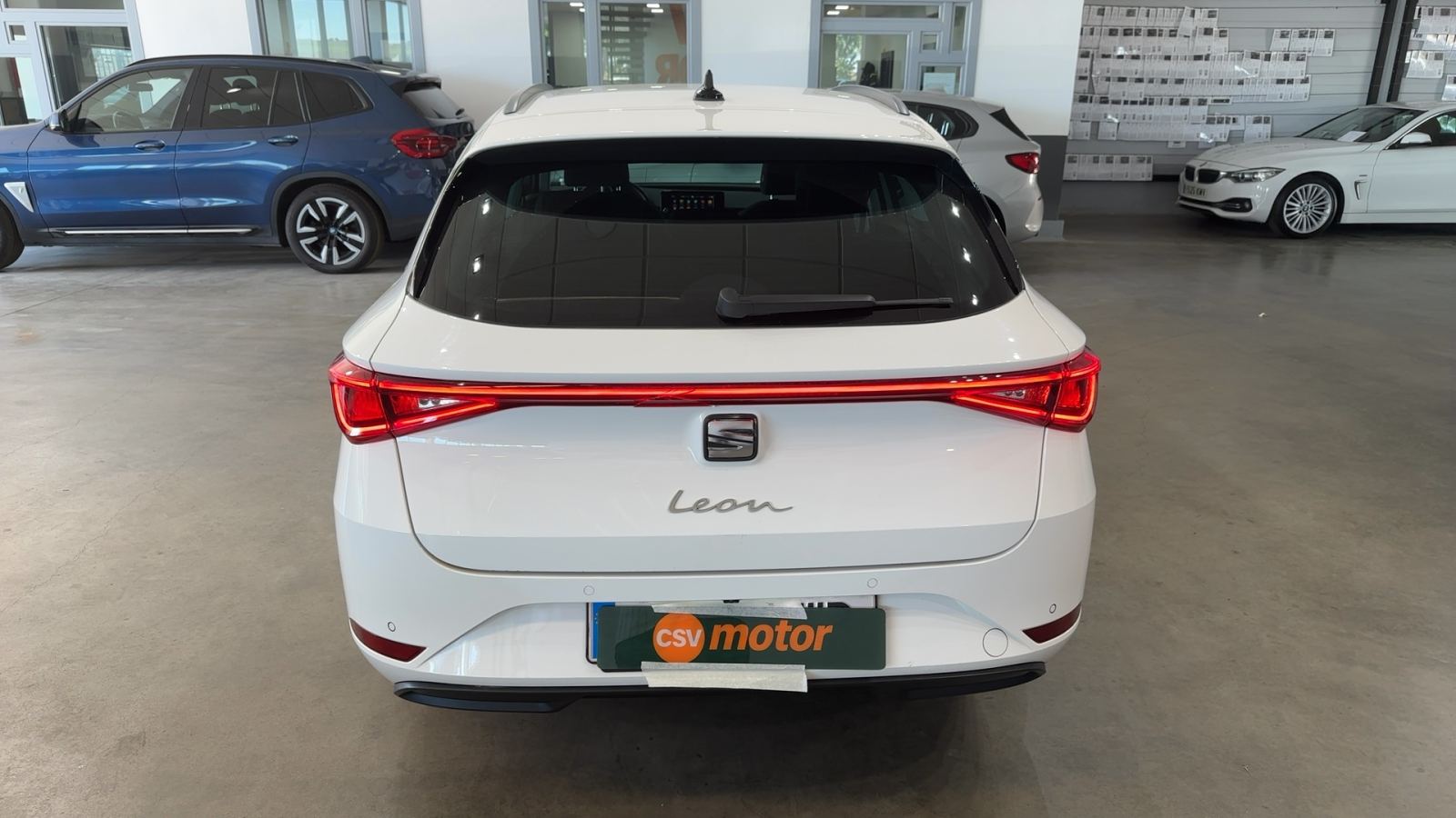 SEAT LEON — detalle trasero | CSV Motor BARCELONA
