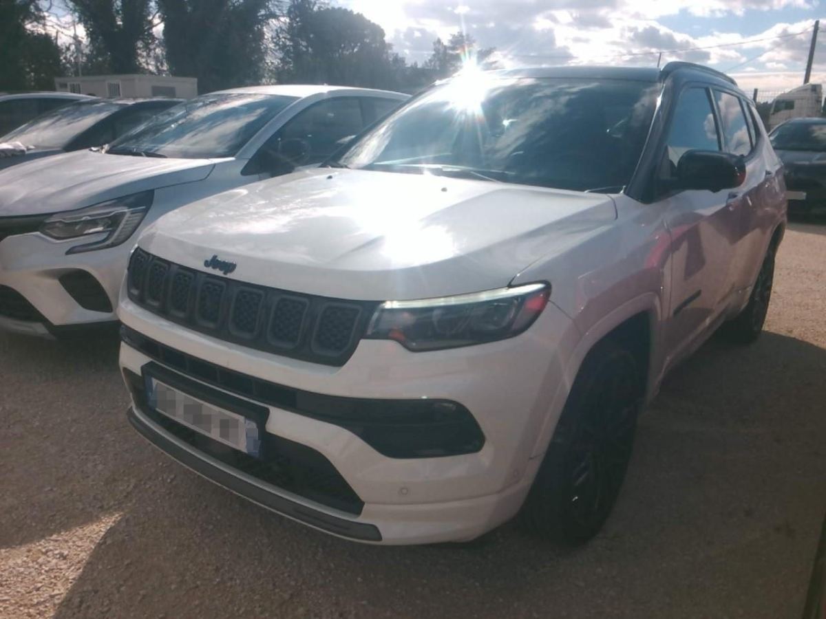 Foto 20 de JEEP COMPASS 2022 en venta en CSV Motor VALDEFUENTES