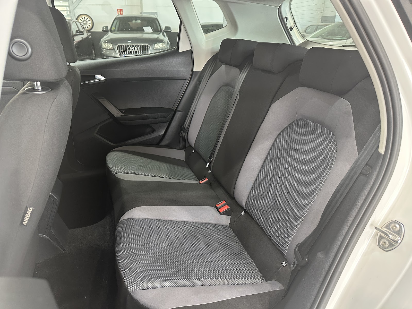 Foto 10 de SEAT ARONA 2021 en venta en CSV Motor SEVILLA
