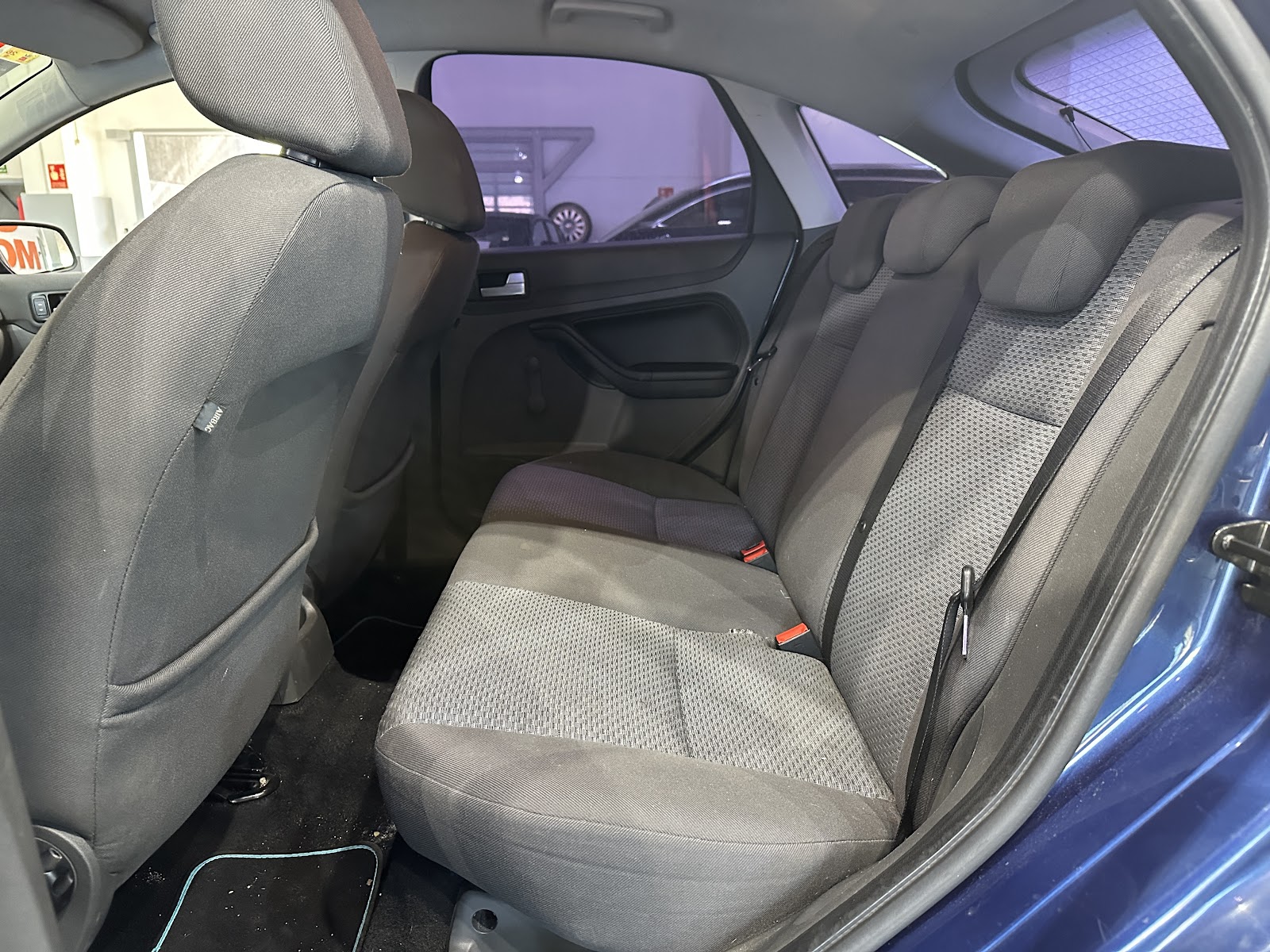 Foto 10 de FORD FOCUS 2007 en venta en CSV Motor VALDEFUENTES