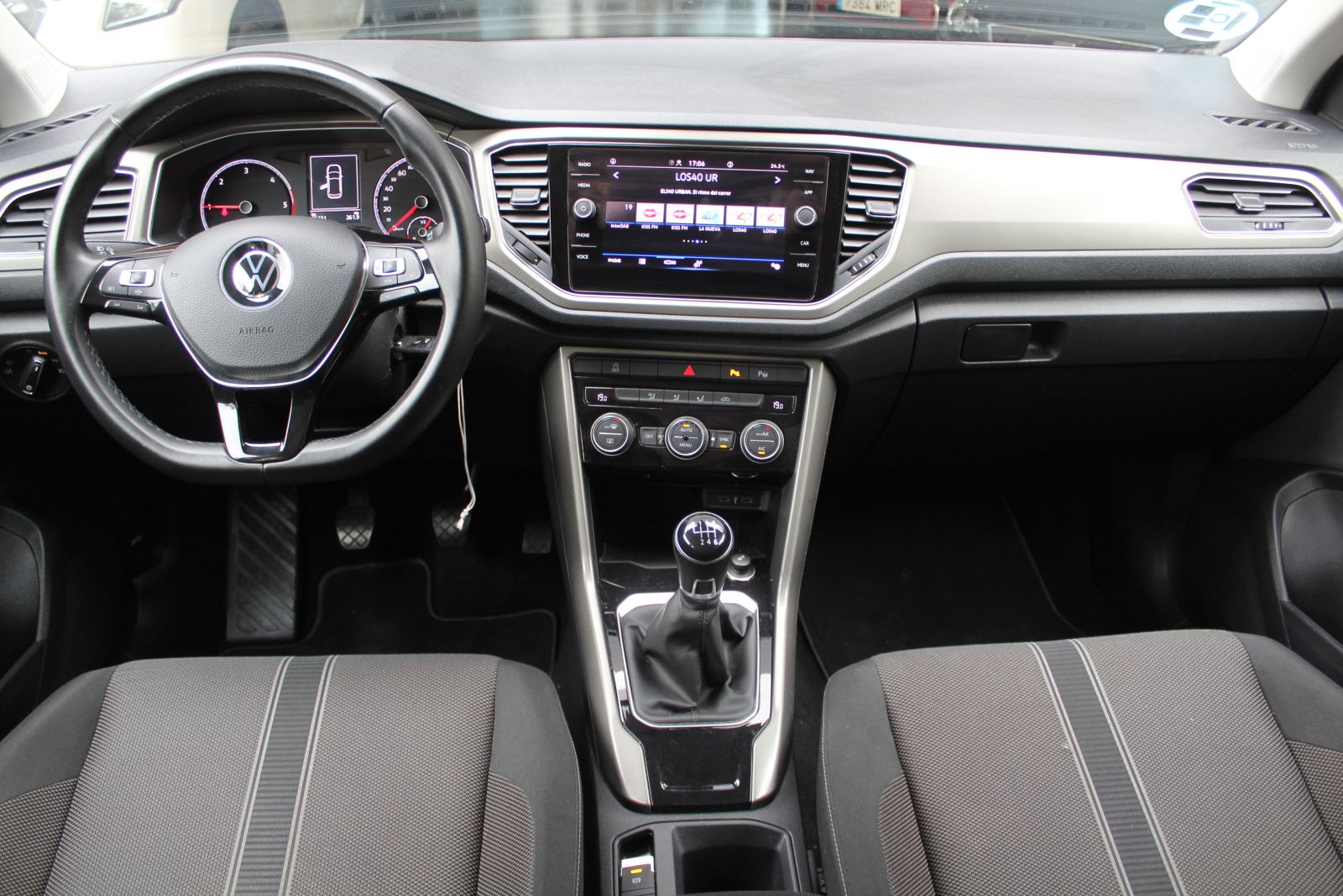 Foto 10 de VOLKSWAGEN T-ROC 2021 en venta en CSV Motor BARCELONA