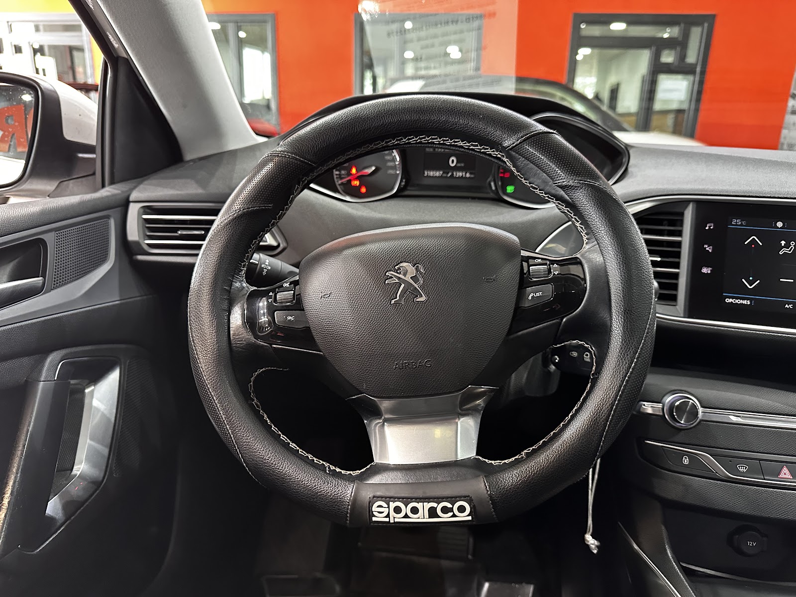Foto 12 de PEUGEOT NUEVO 308 SW ALLURE 1 2017 en venta en CSV Motor VALDEFUENTES