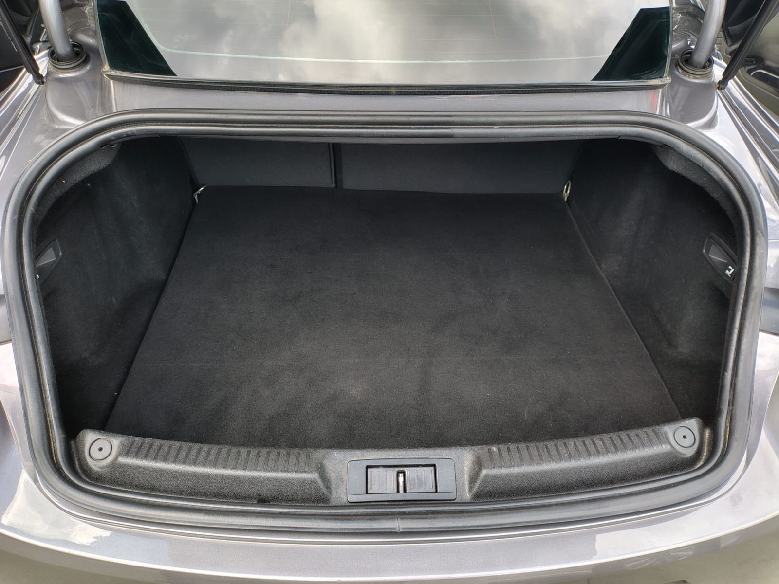 Foto 15 de RENAULT LAGUNA 2010 en venta en CSV Motor BILBAO