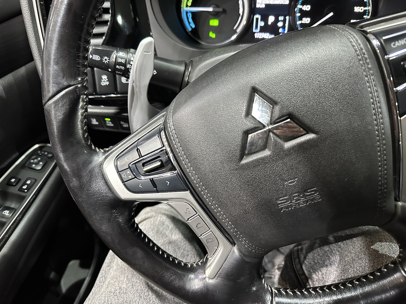 Foto 17 de MITSUBISHI OUTLANDER 2018 en venta en CSV Motor VALDEFUENTES