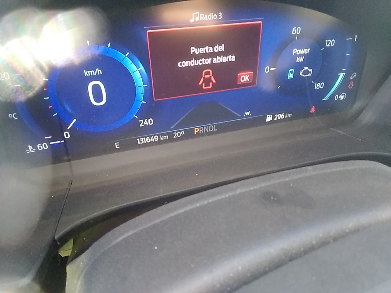 Foto 5 de FORD KUGA 2022 en venta en CSV Motor VALDEFUENTES