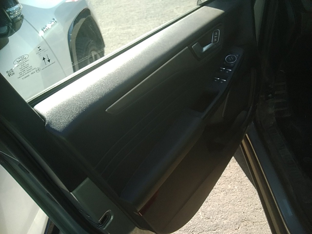 Foto 6 de FORD KUGA 2022 en venta en CSV Motor VALDEFUENTES
