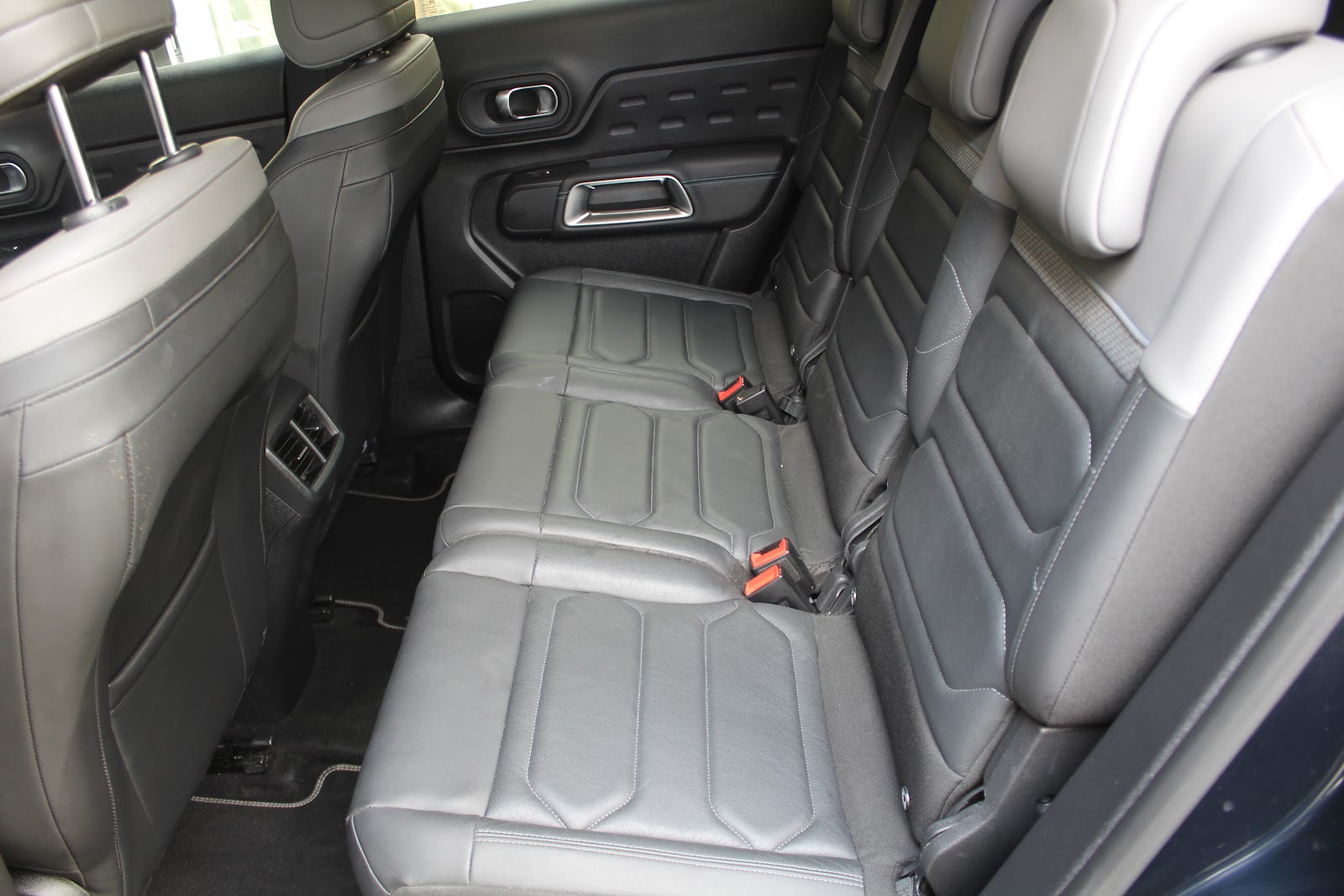 Foto 9 de CITROEN C5 AIRCROSS 2023 en venta en CSV Motor BARCELONA