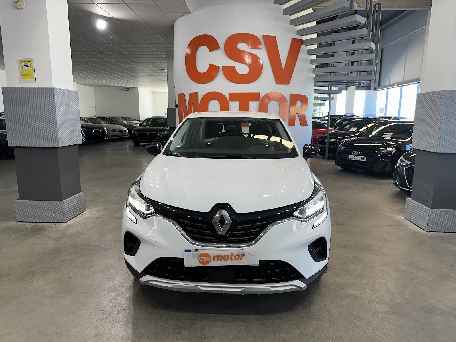 Foto 3 de RENAULT CAPTUR 2022 en venta en CSV Motor VALDEFUENTES