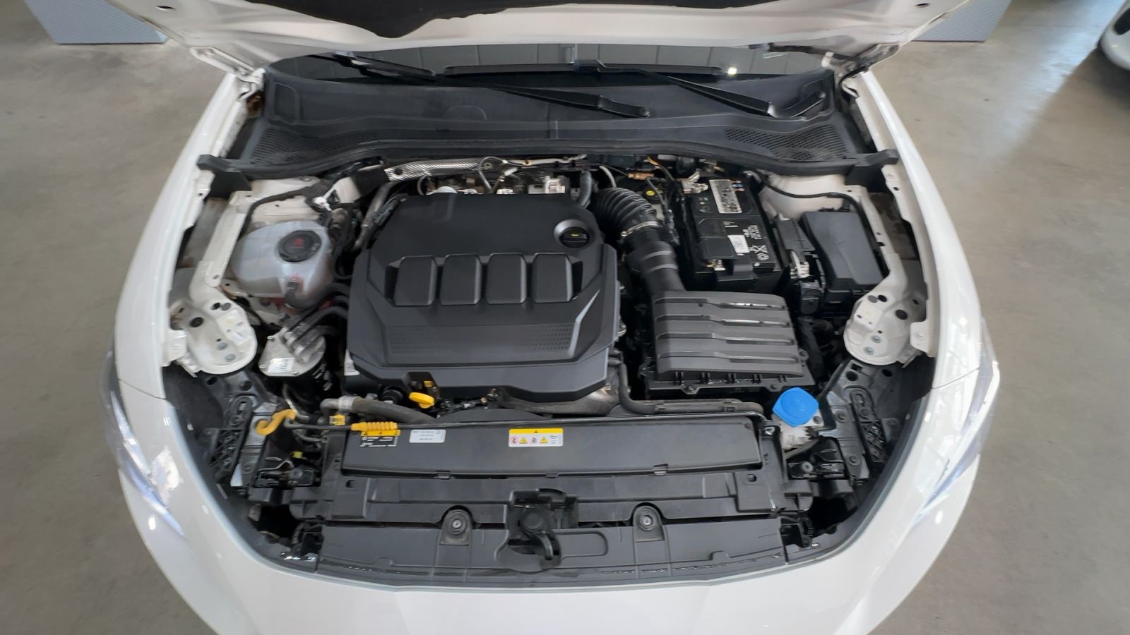 SEAT LEON — vano motor | CSV Motor VALDEFUENTES