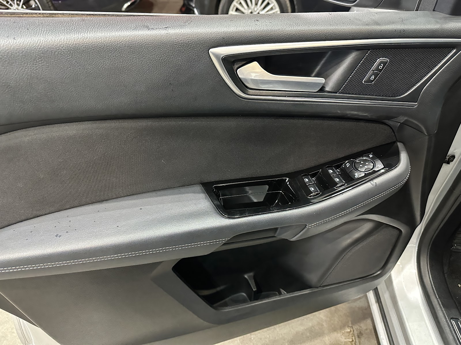 Foto 14 de FORD S-MAX 2023 en venta en CSV Motor VALDEFUENTES