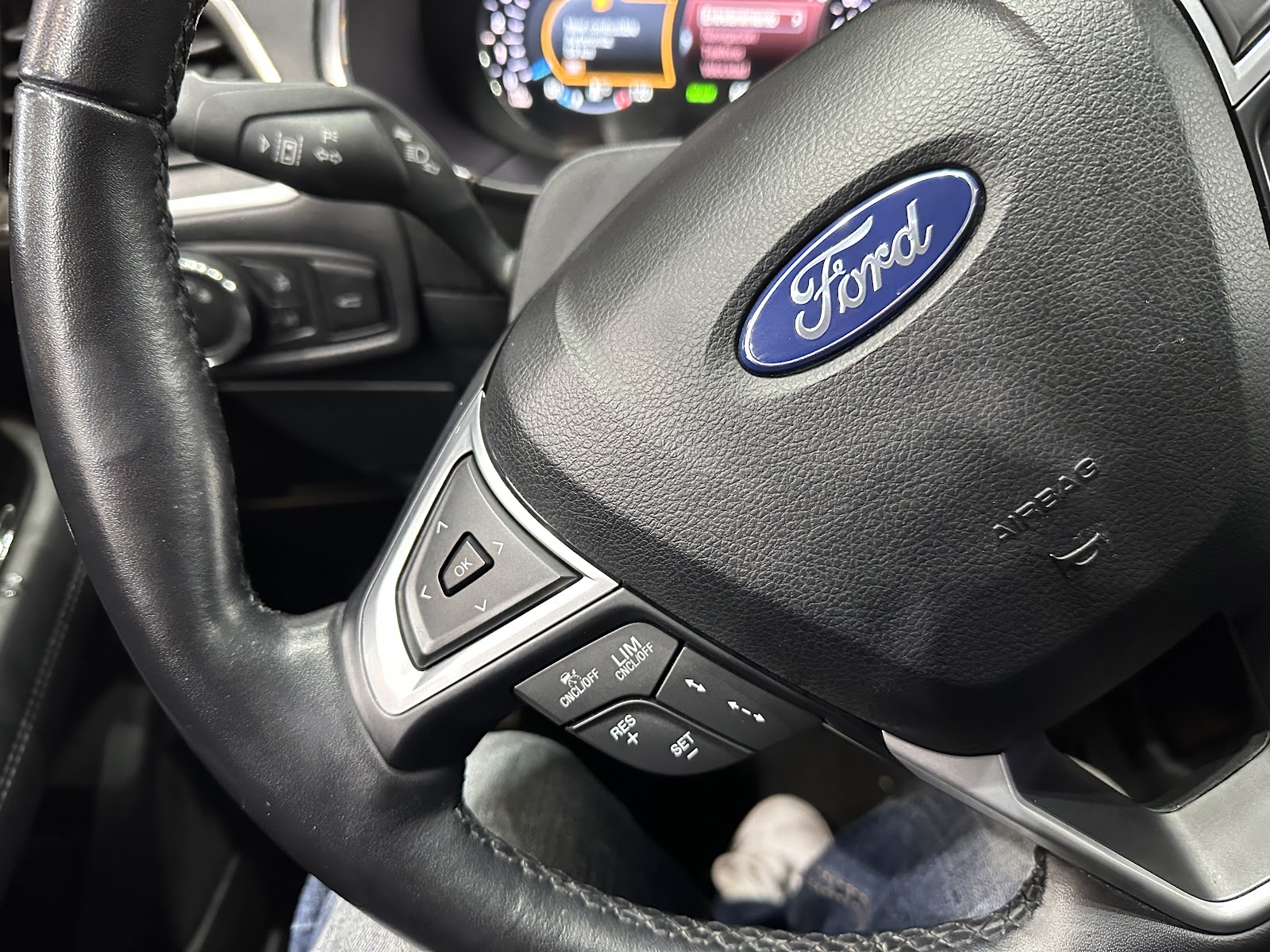 Foto 17 de FORD S-MAX 2023 en venta en CSV Motor VALDEFUENTES