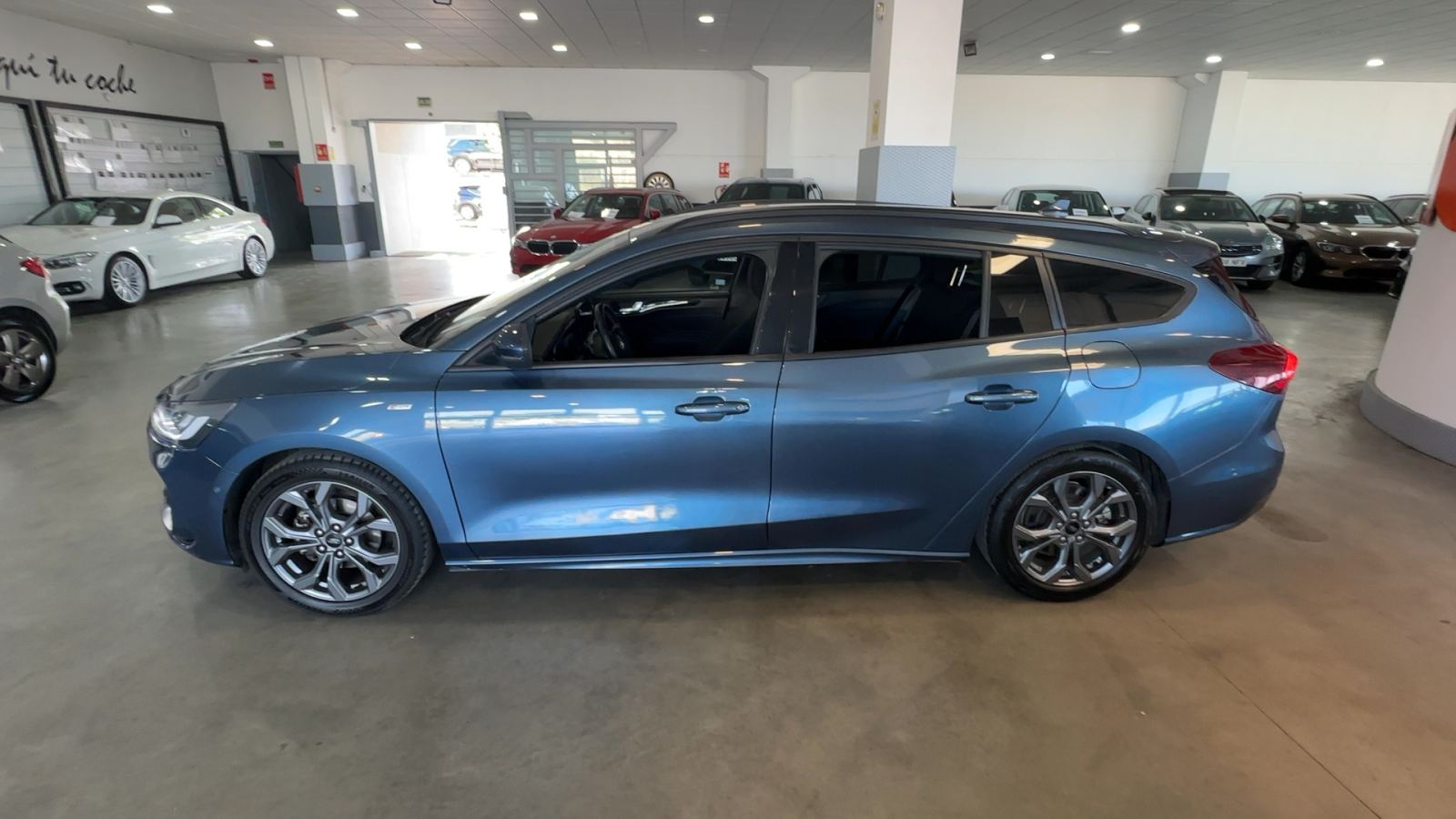 FORD FOCUS — perfil lateral izquierdo | CSV Motor VALDEFUENTES