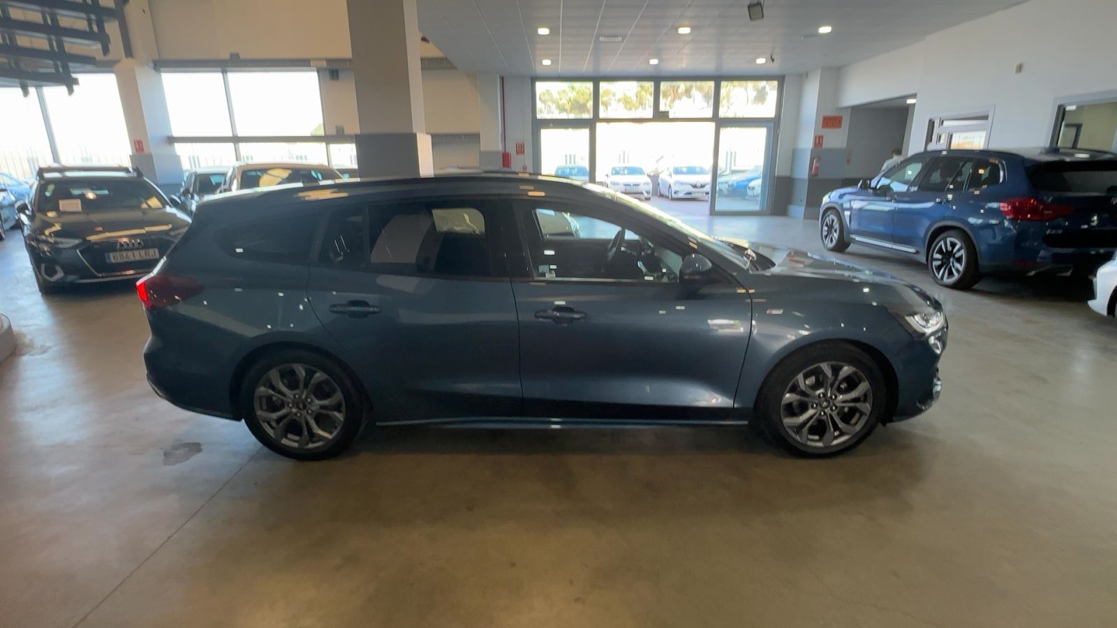 FORD FOCUS — perfil lateral derecho | CSV Motor VALDEFUENTES