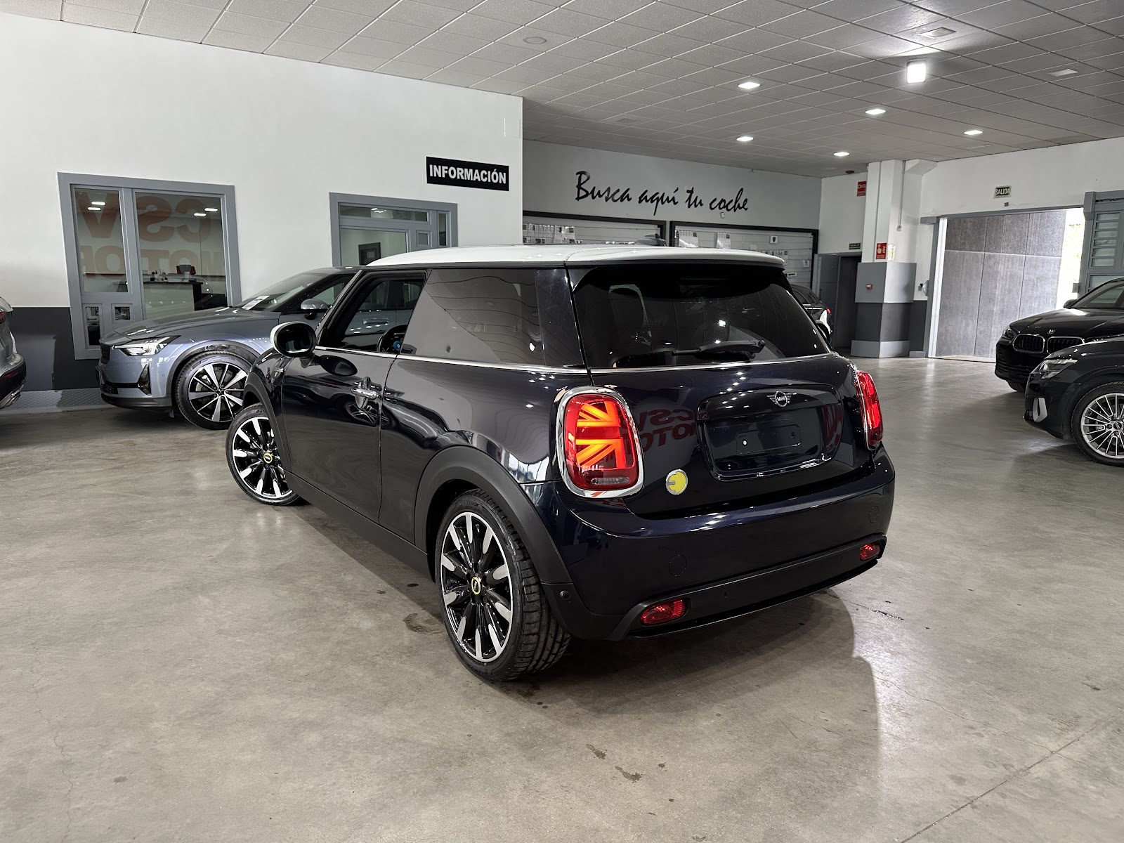Foto 5 de MINI MINI 2023 en venta en CSV Motor BILBAO