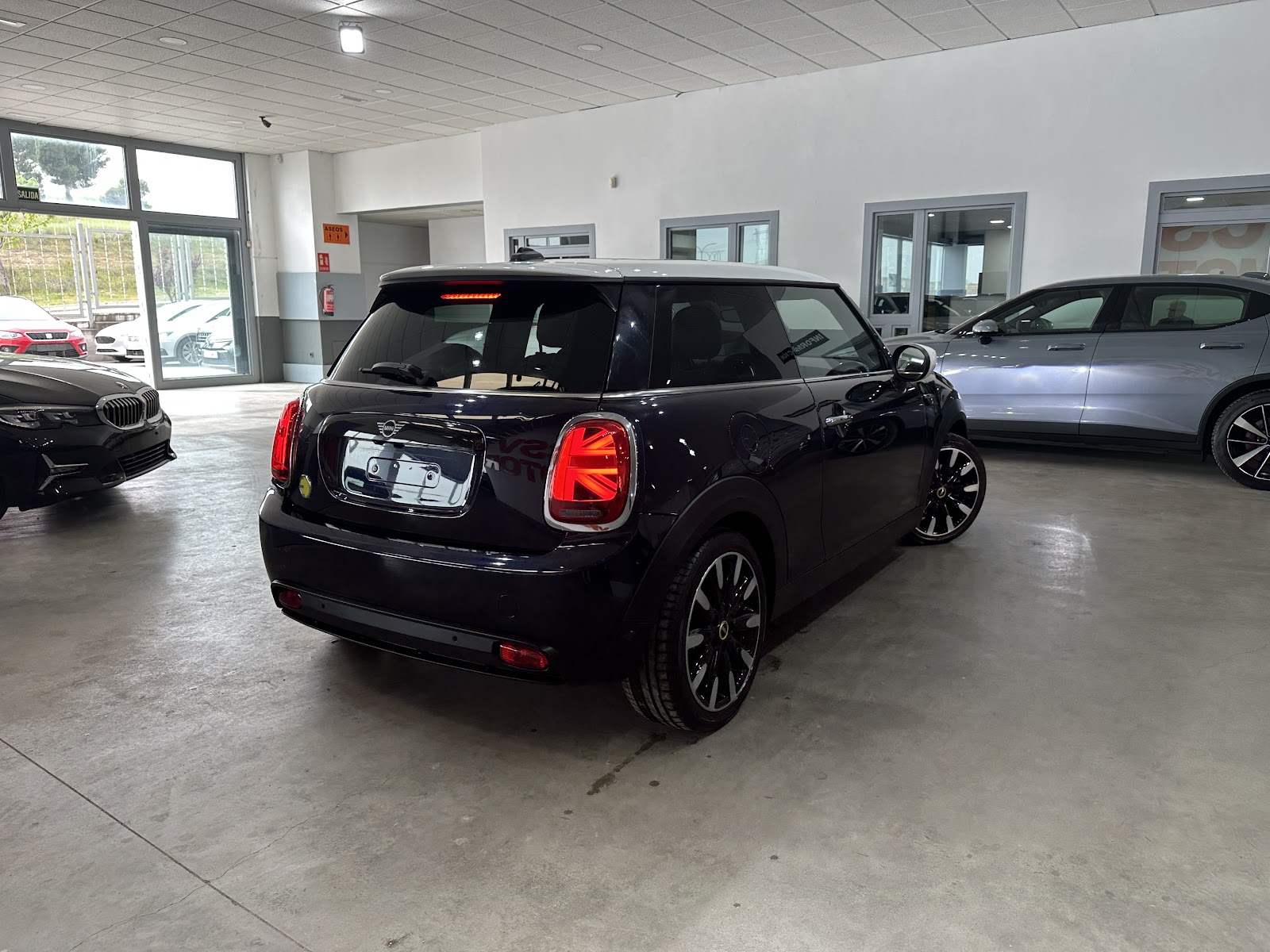 Foto 6 de MINI MINI 2023 en venta en CSV Motor BILBAO