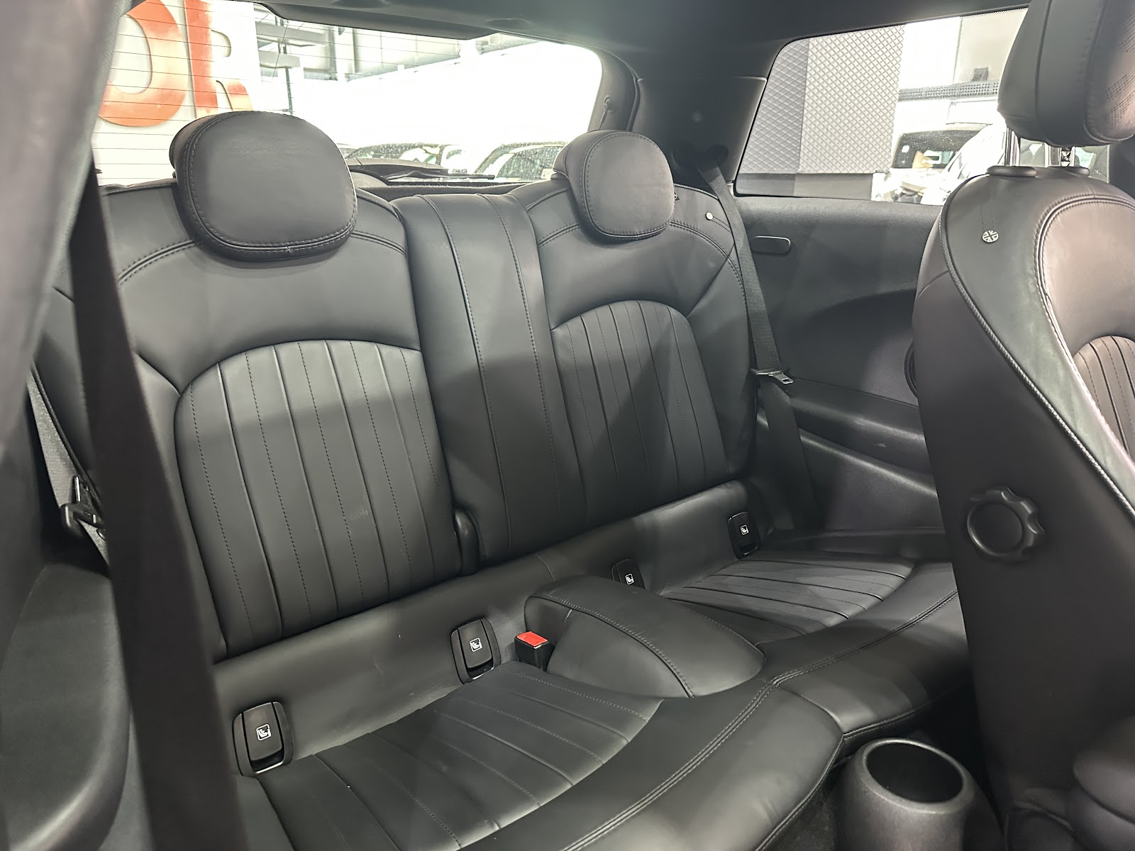 Foto 9 de MINI MINI 2023 en venta en CSV Motor BILBAO