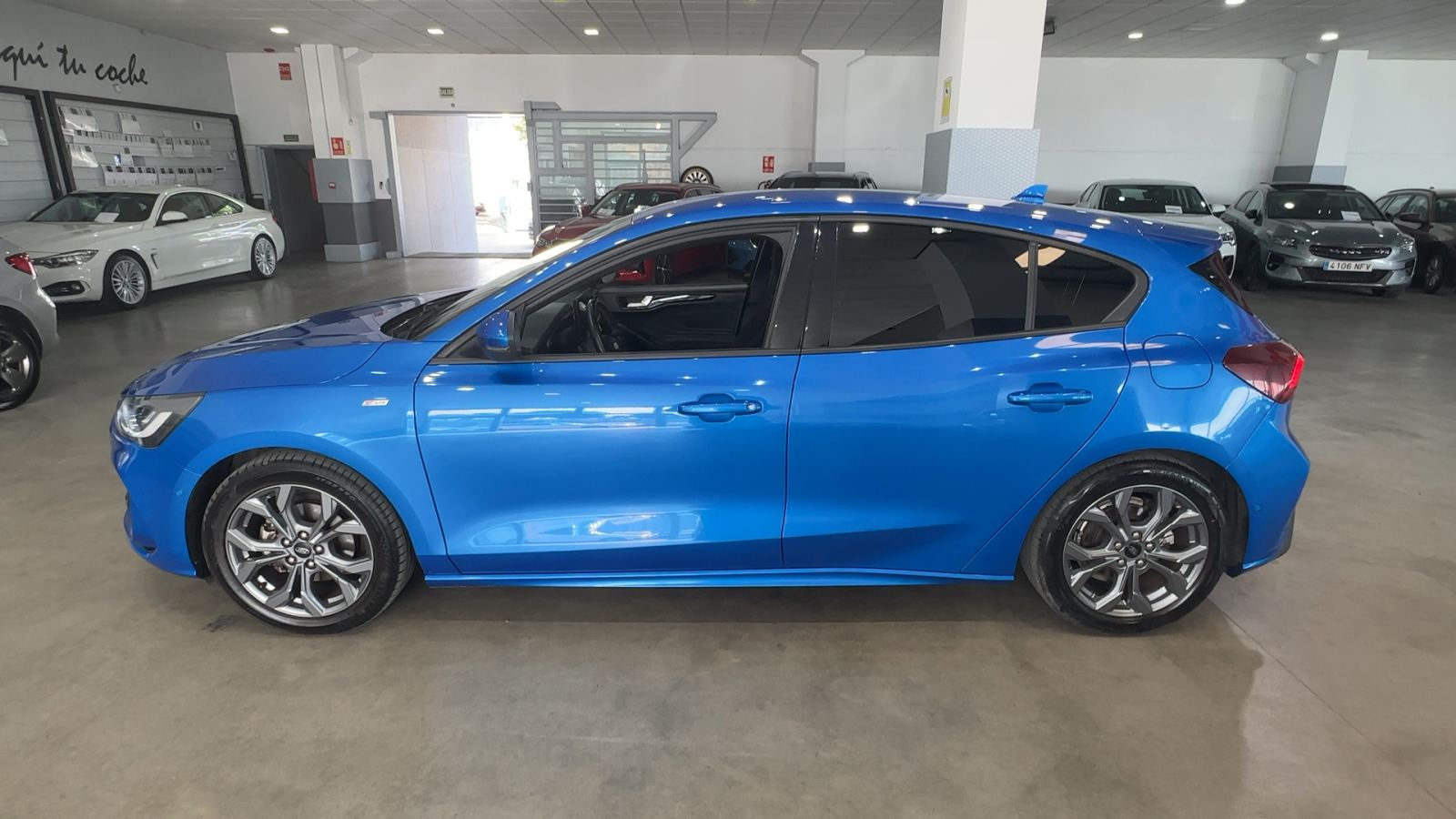 FORD FOCUS — perfil lateral izquierdo | CSV Motor VALDEFUENTES