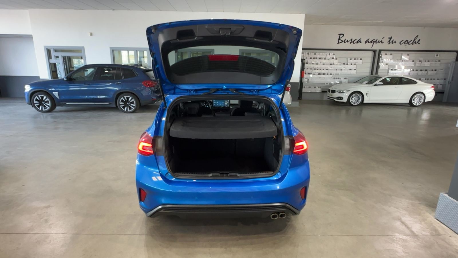 FORD FOCUS — maletero abierto | CSV Motor VALDEFUENTES